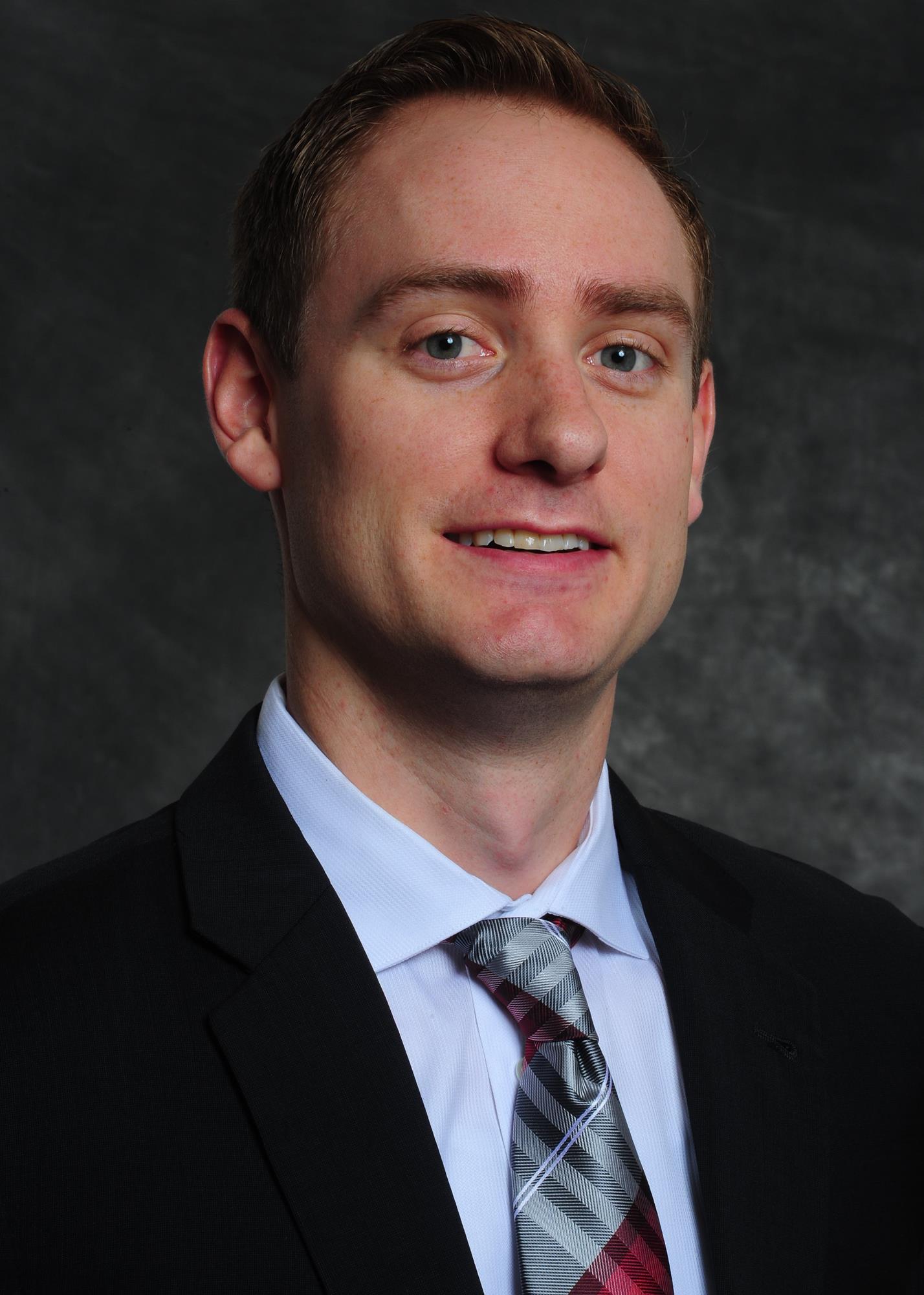 Andy Schmitt - Headshots - GM17 - 1 (Cropped)