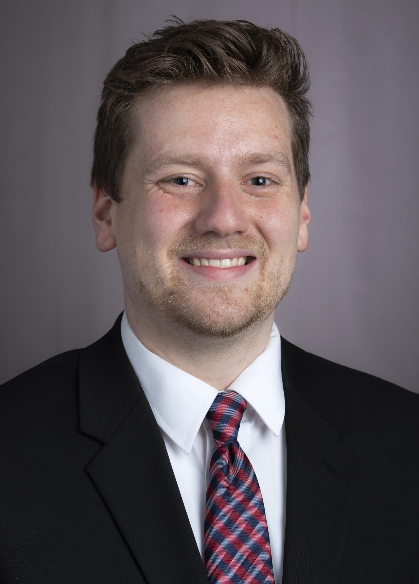 Sean McClurg - Headshot - AL18 - 1