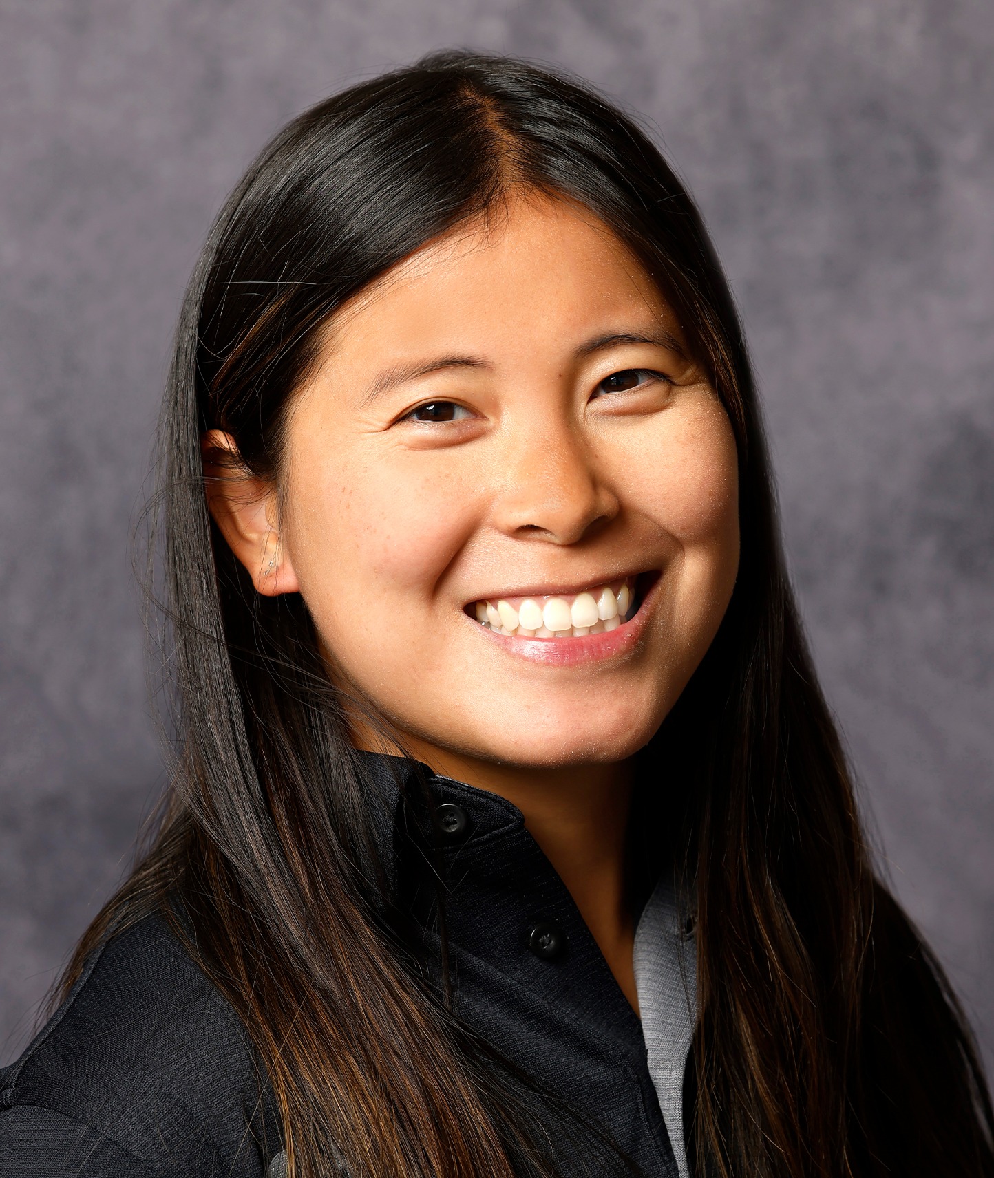 Ting Ashworth 2025 Headshot