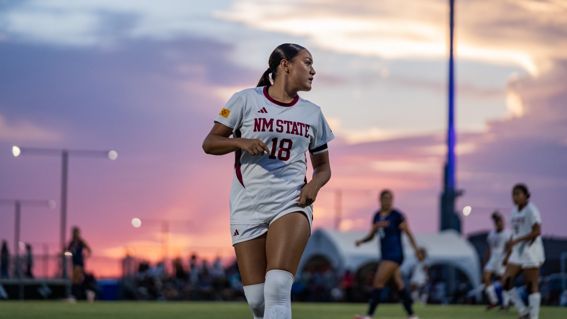 Emma O'Neill in front of the setting sun against UTEP (9/17)