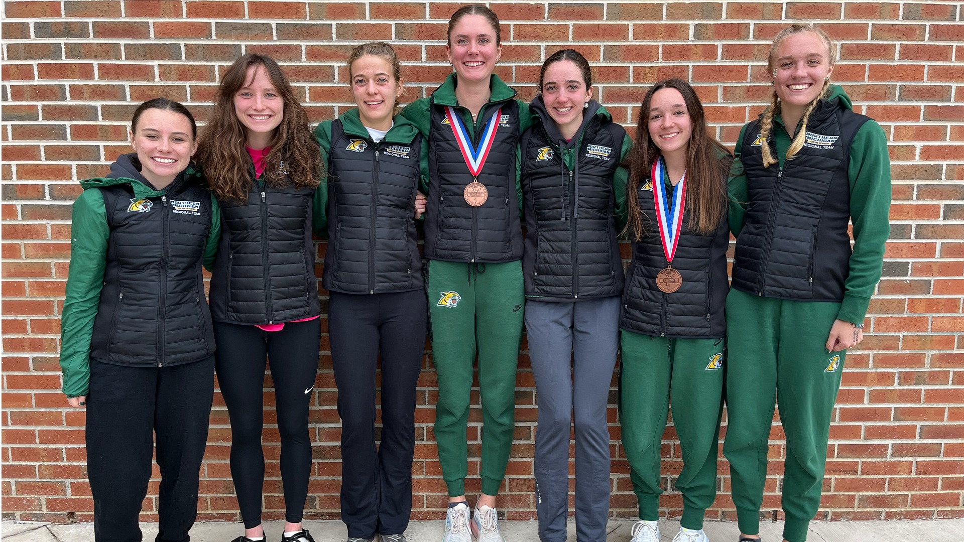 Cross country team after regionals