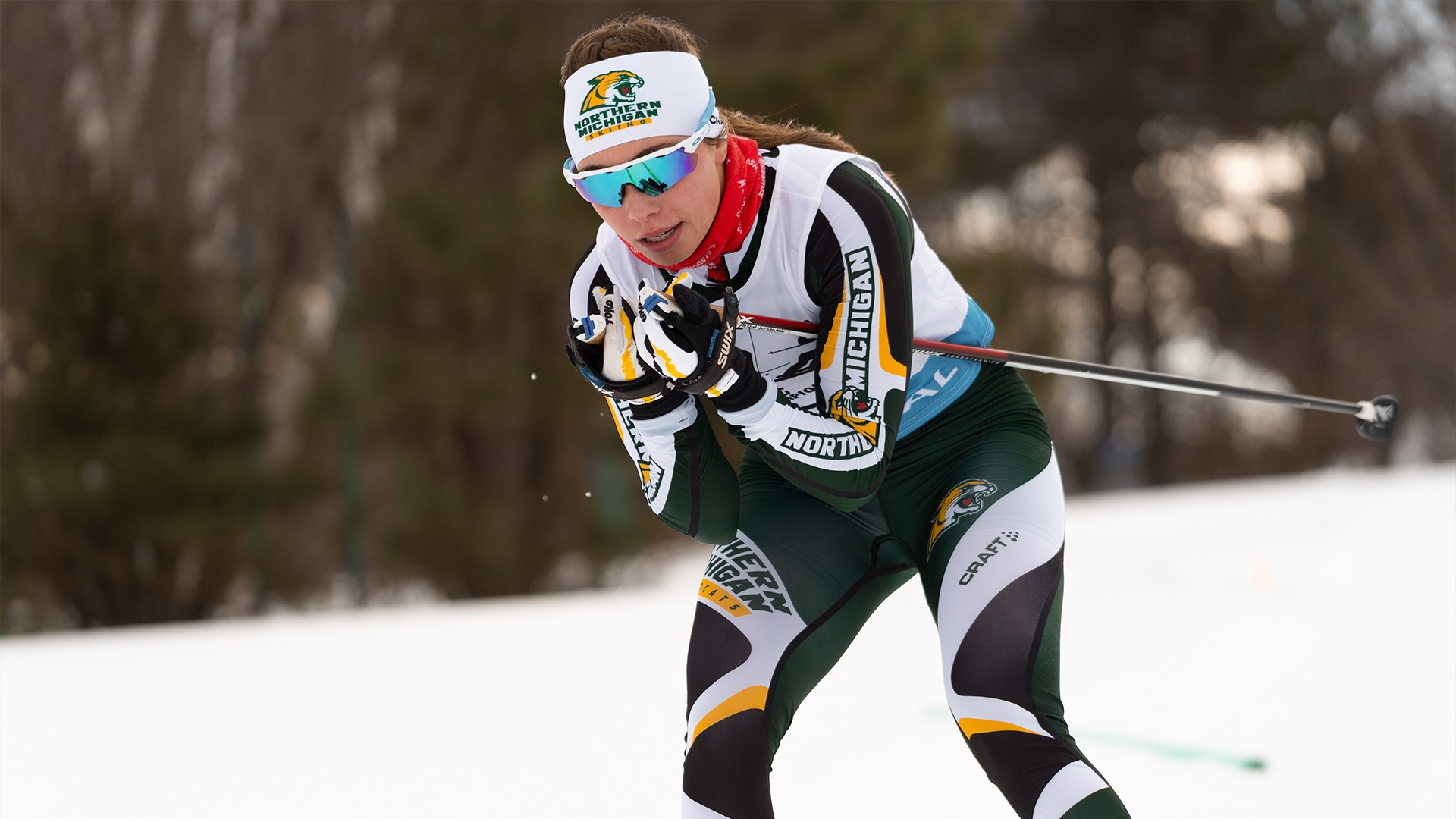 Women's Nordic Skiier