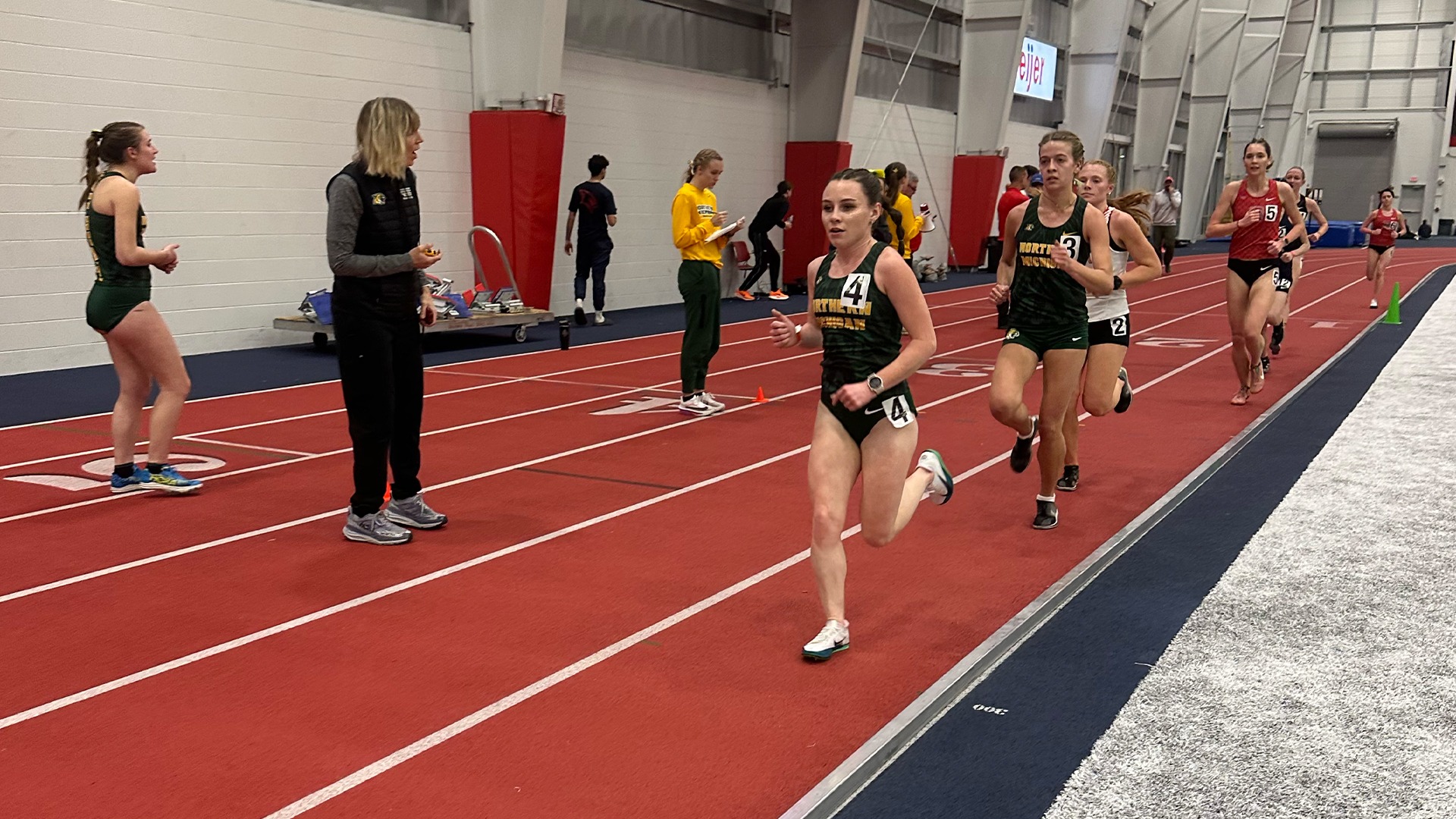 Sophia Potter leads a group at the Jet's Pizza Invite