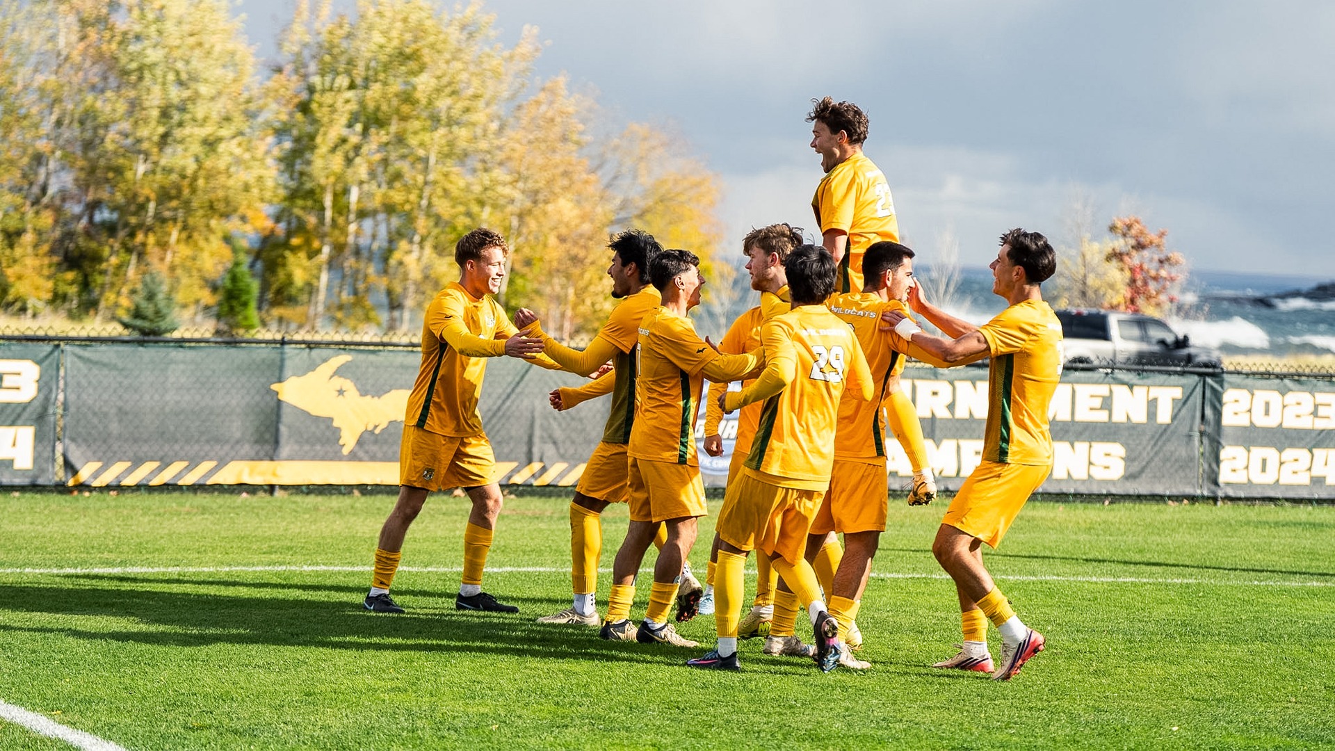 Men's Soccer Celebrates