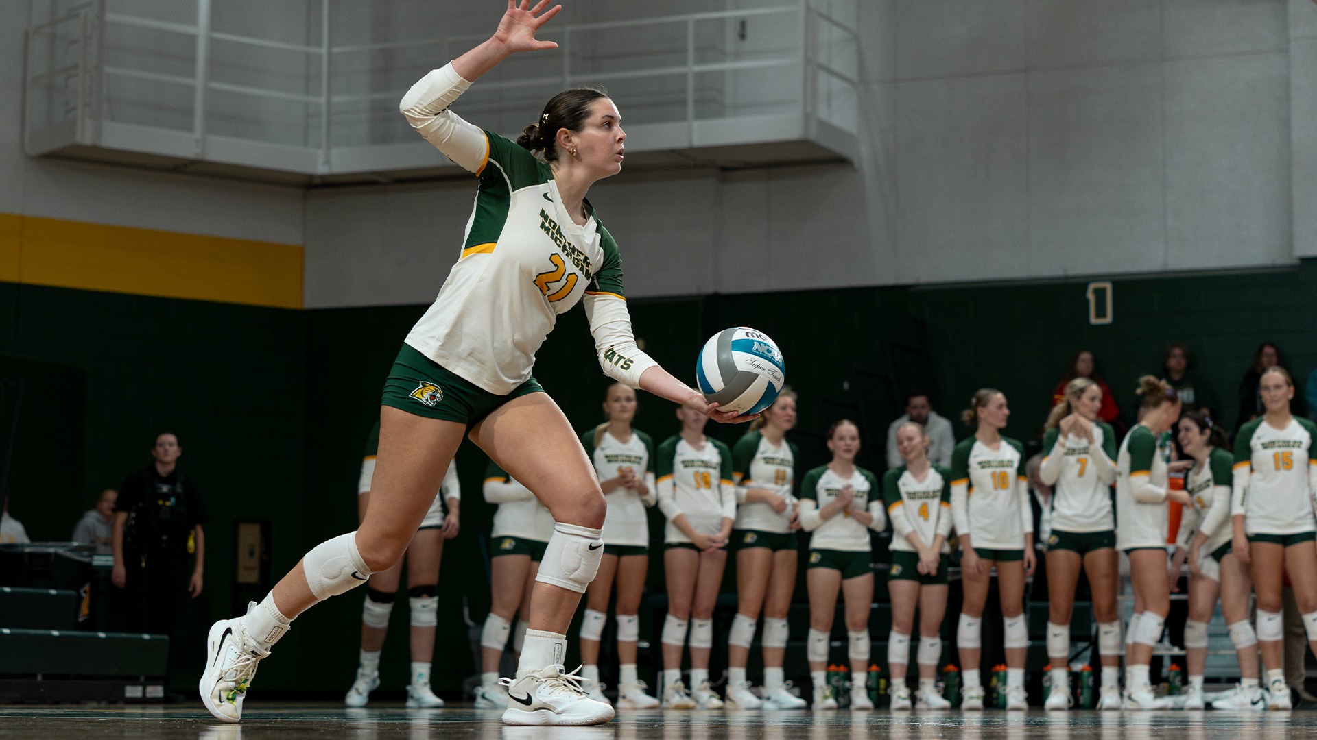 Allie Barlow ace incoming