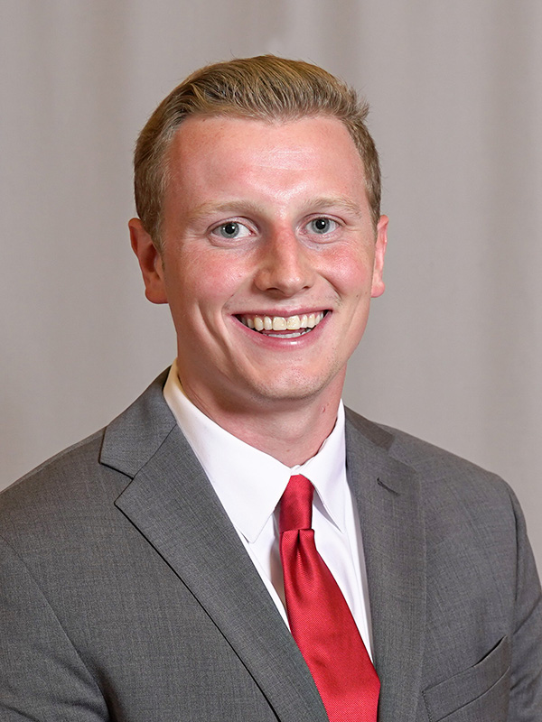 Boals-headshot-2022