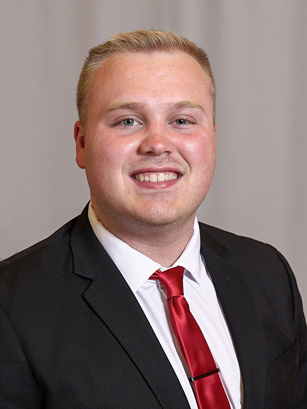 Kraus-headshot-2022