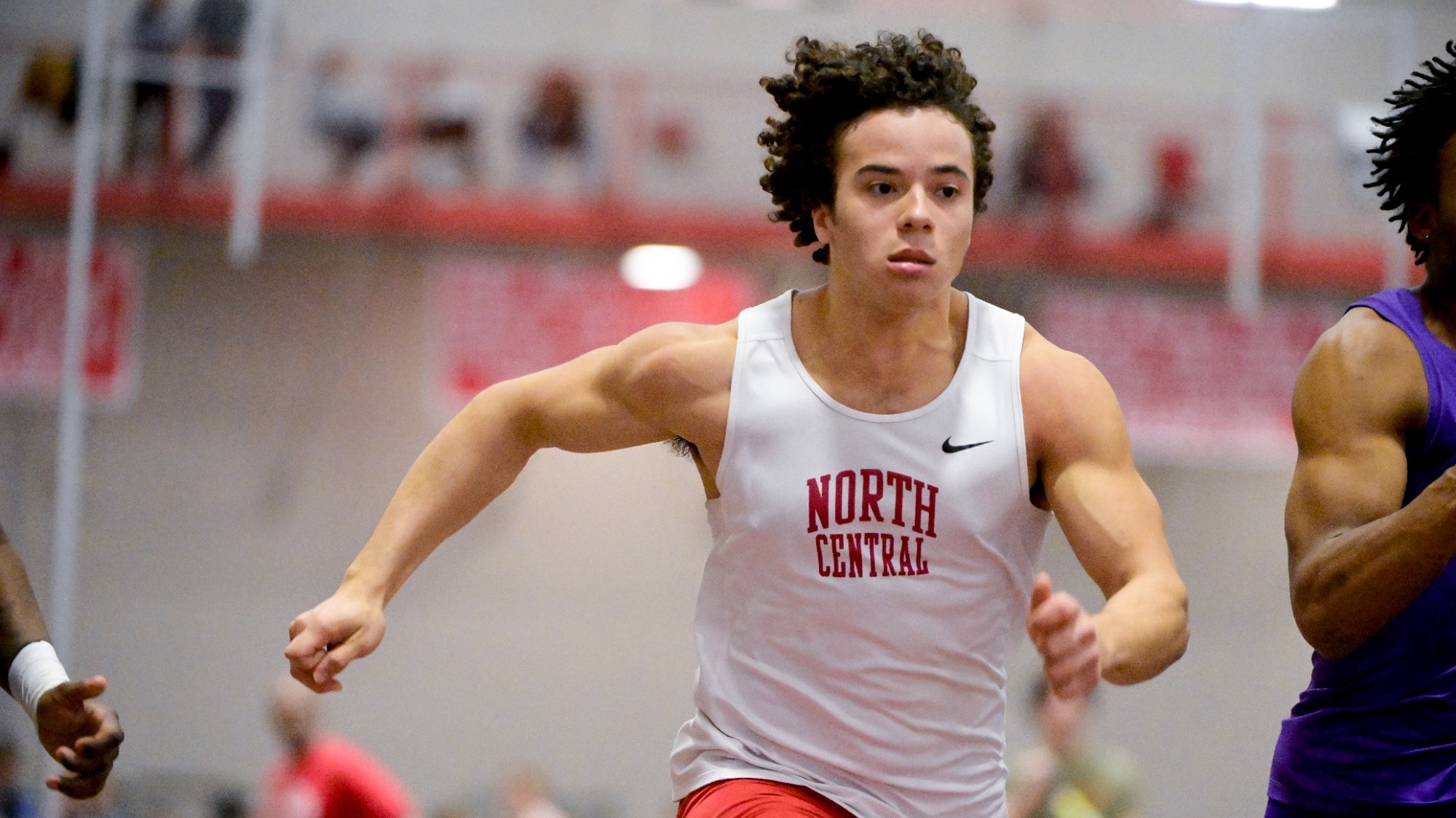 Alexander Knight races 60m at Pat Heenan Invite