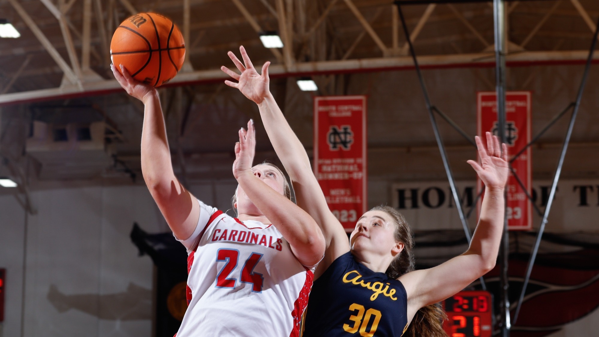 Kaitlin Park going up for a layup setting a new career and season-high for herself against Augustana College in a CCIW matchup on Feb.4, 2026.
