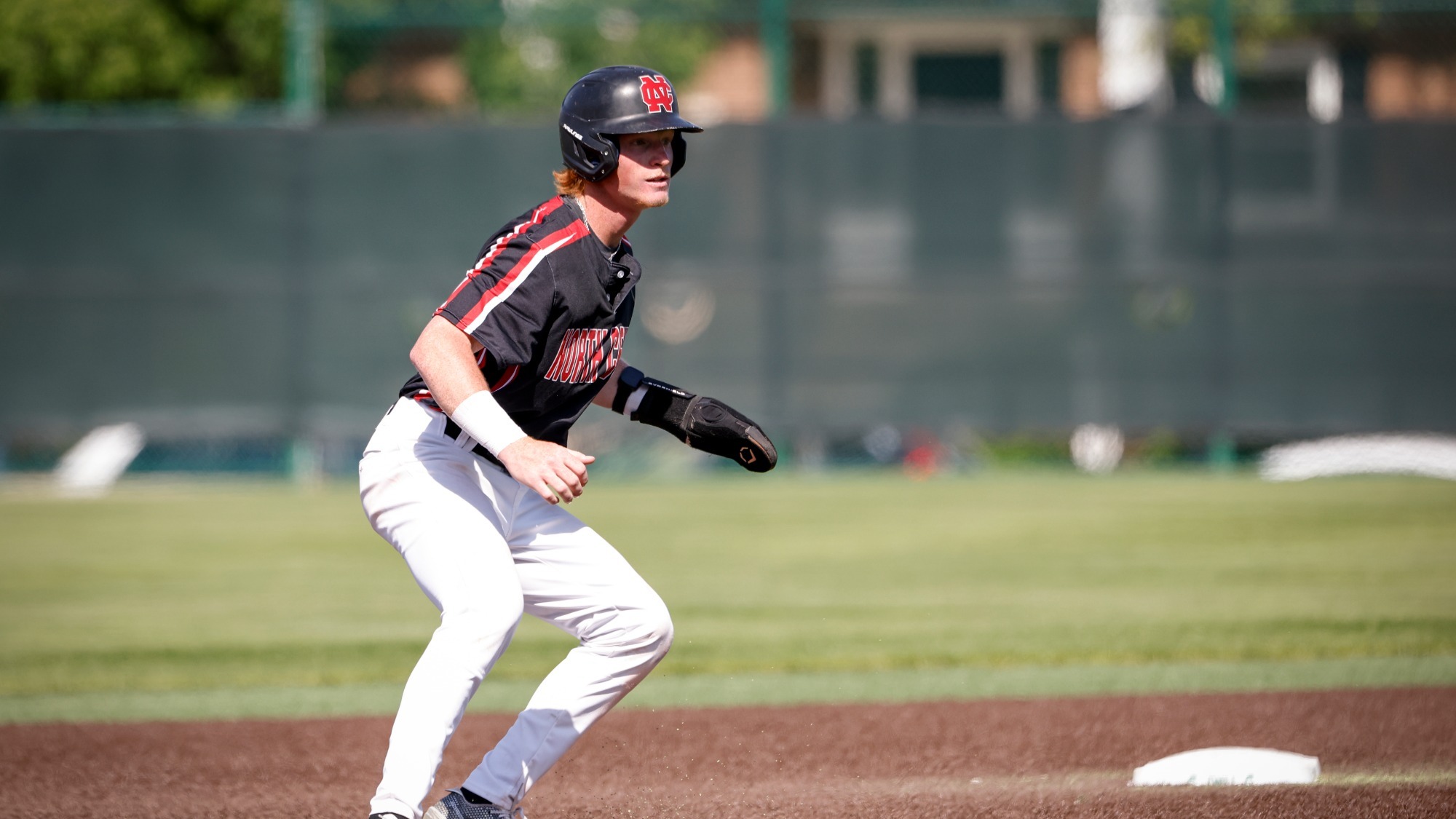 Jackson Bland leading off second base