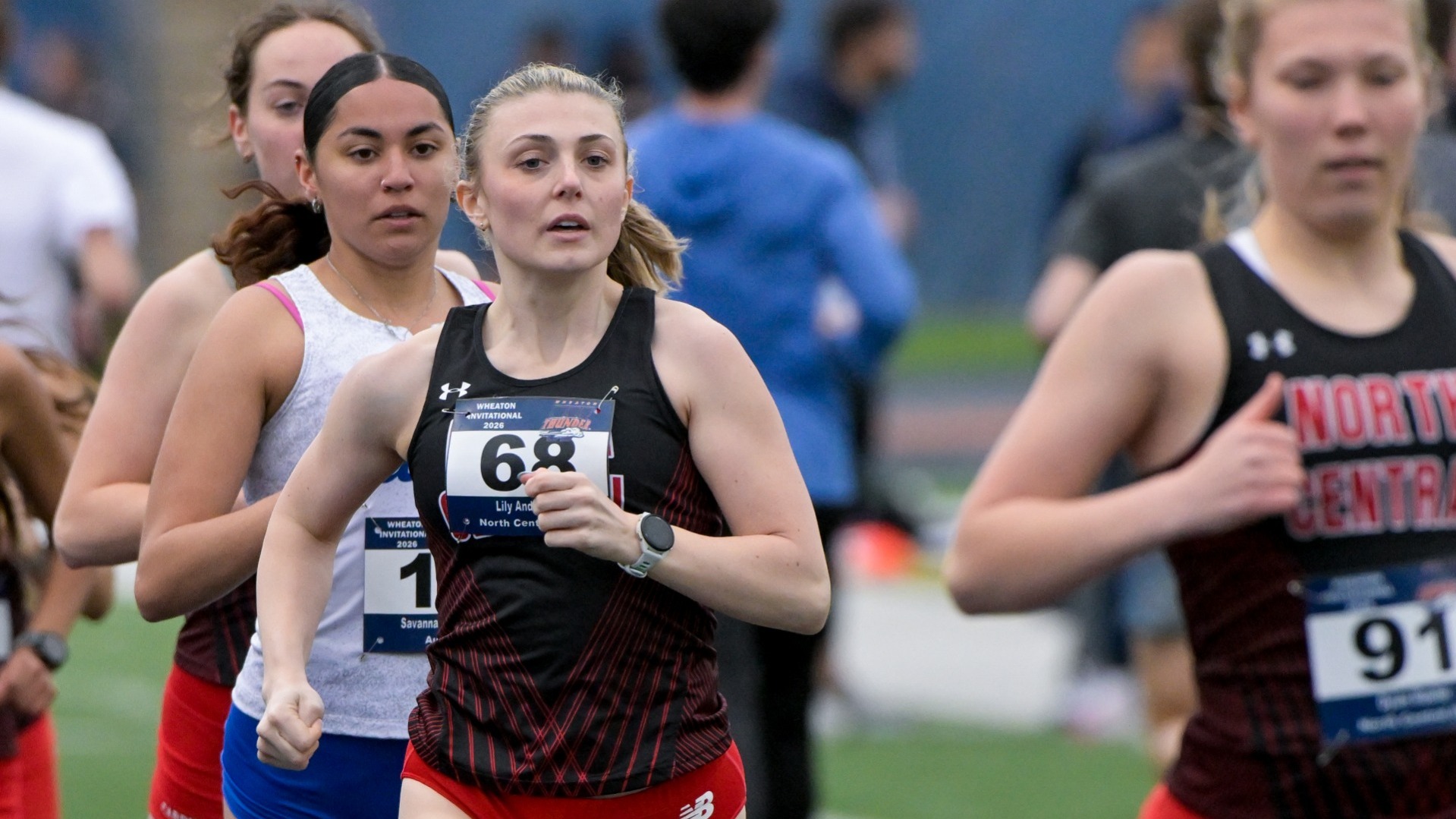 Lily Anderson races the 1500 at the Wheaton Invitational
