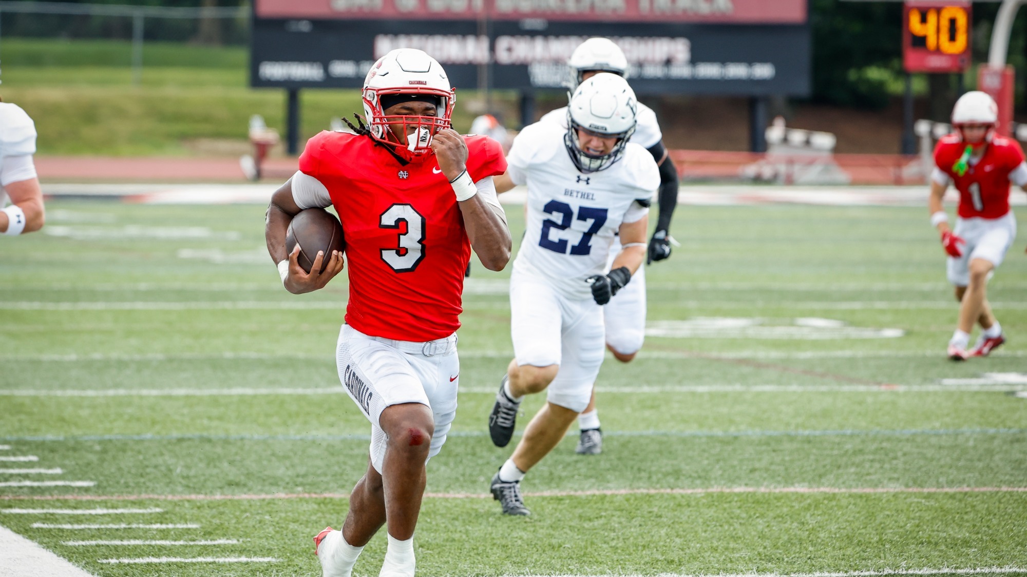 Jordan Williams running down the sideline