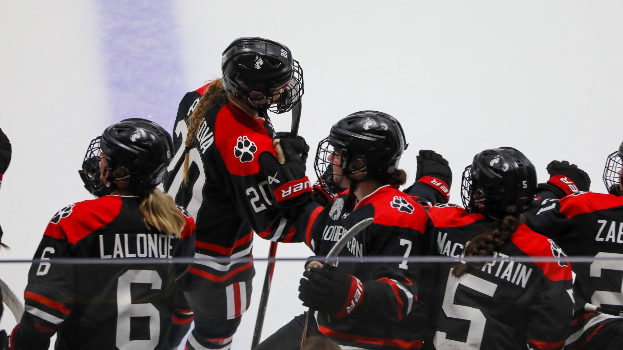 Adéla Pánková goal celebration
