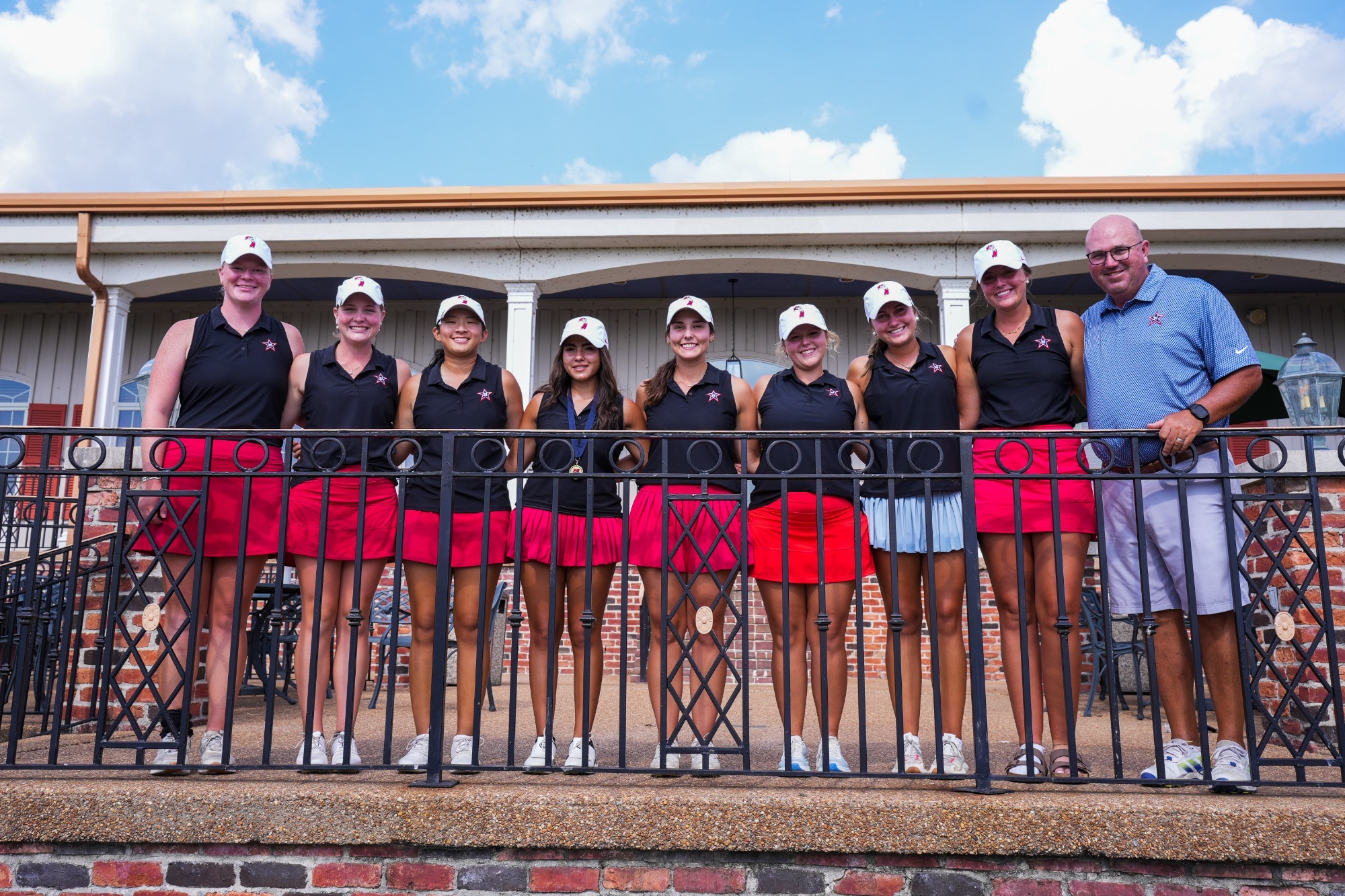 Women's Golf team photo at Lady Ranger Invitational