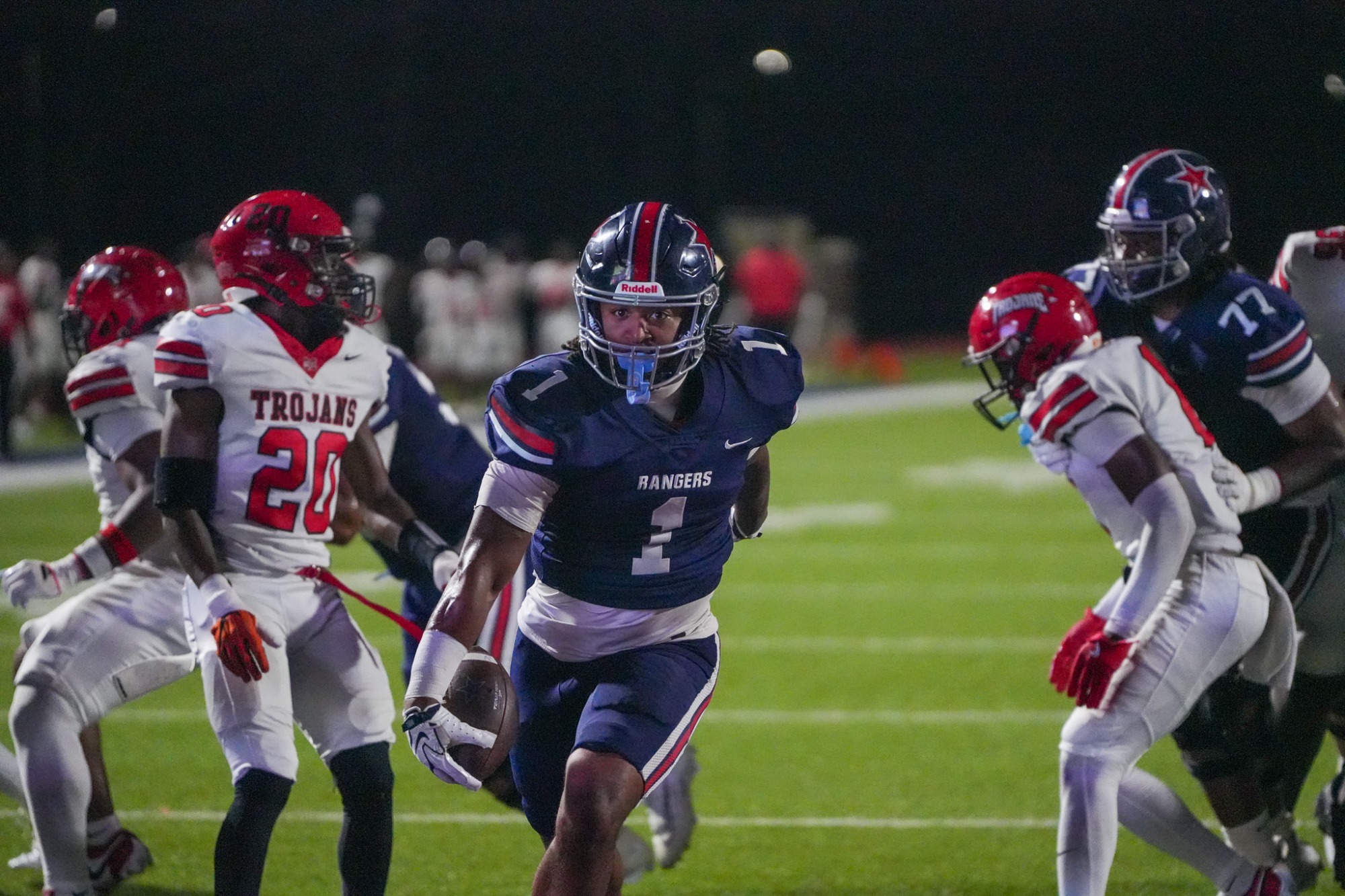 Taylor rushes for a touchdown vs Mississippi Delta