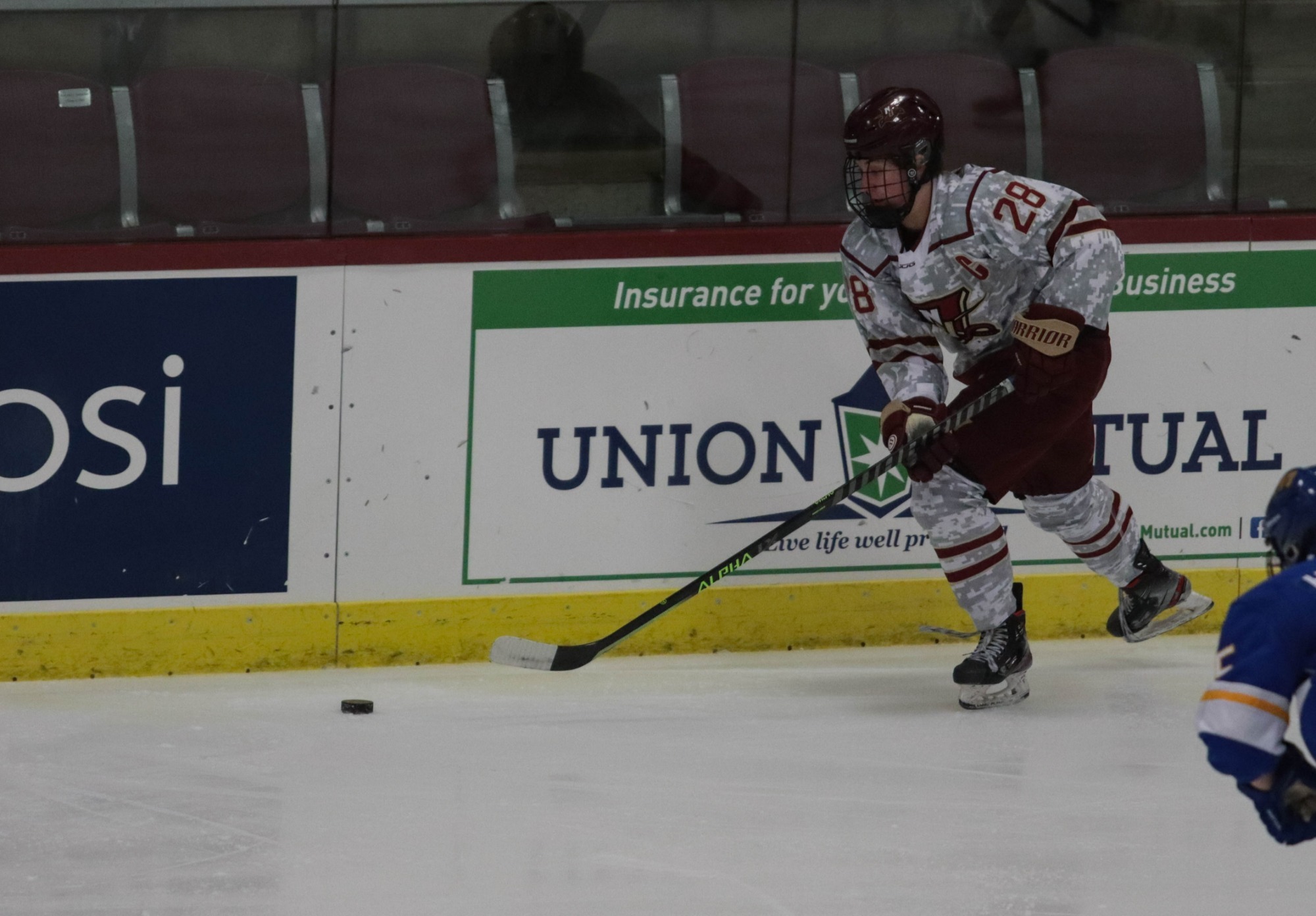 Women's Ice Hockey Guay Reaches 100 Points as Cadets Tie Beacons
