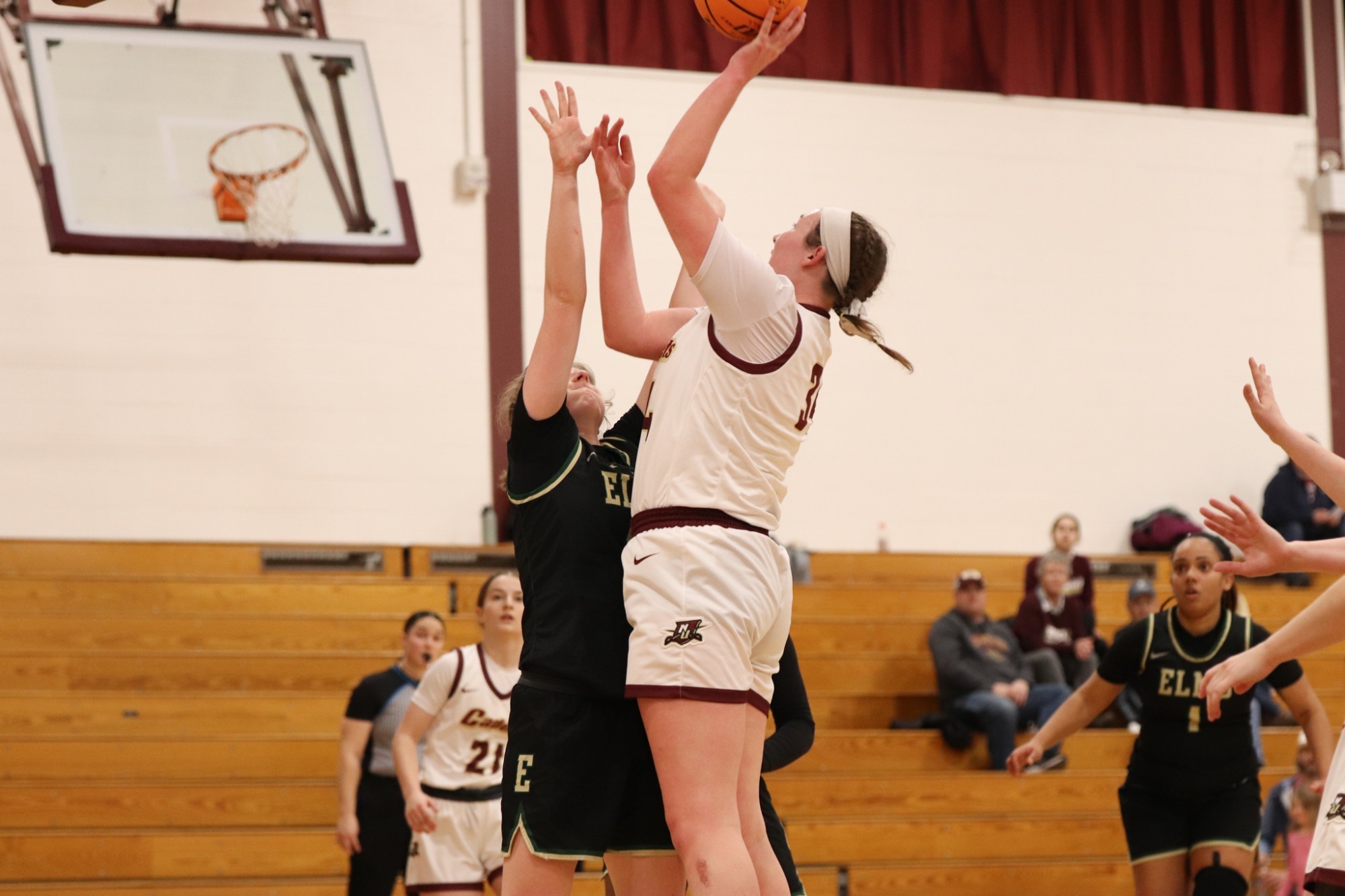 Women's Basketball Cadet defense shines, Norwich closes home play with