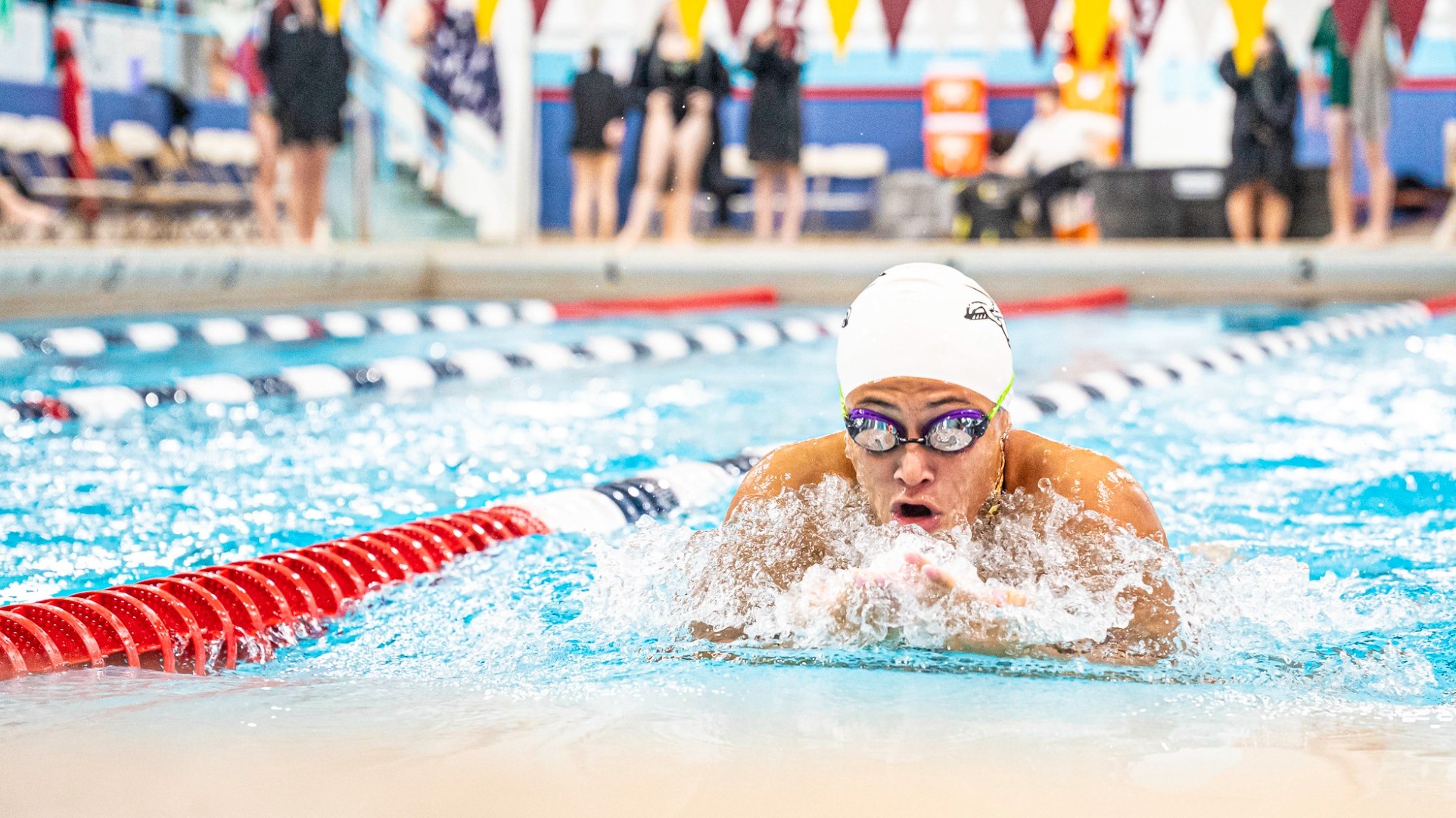 2025-26 WSWIM - Buntin action