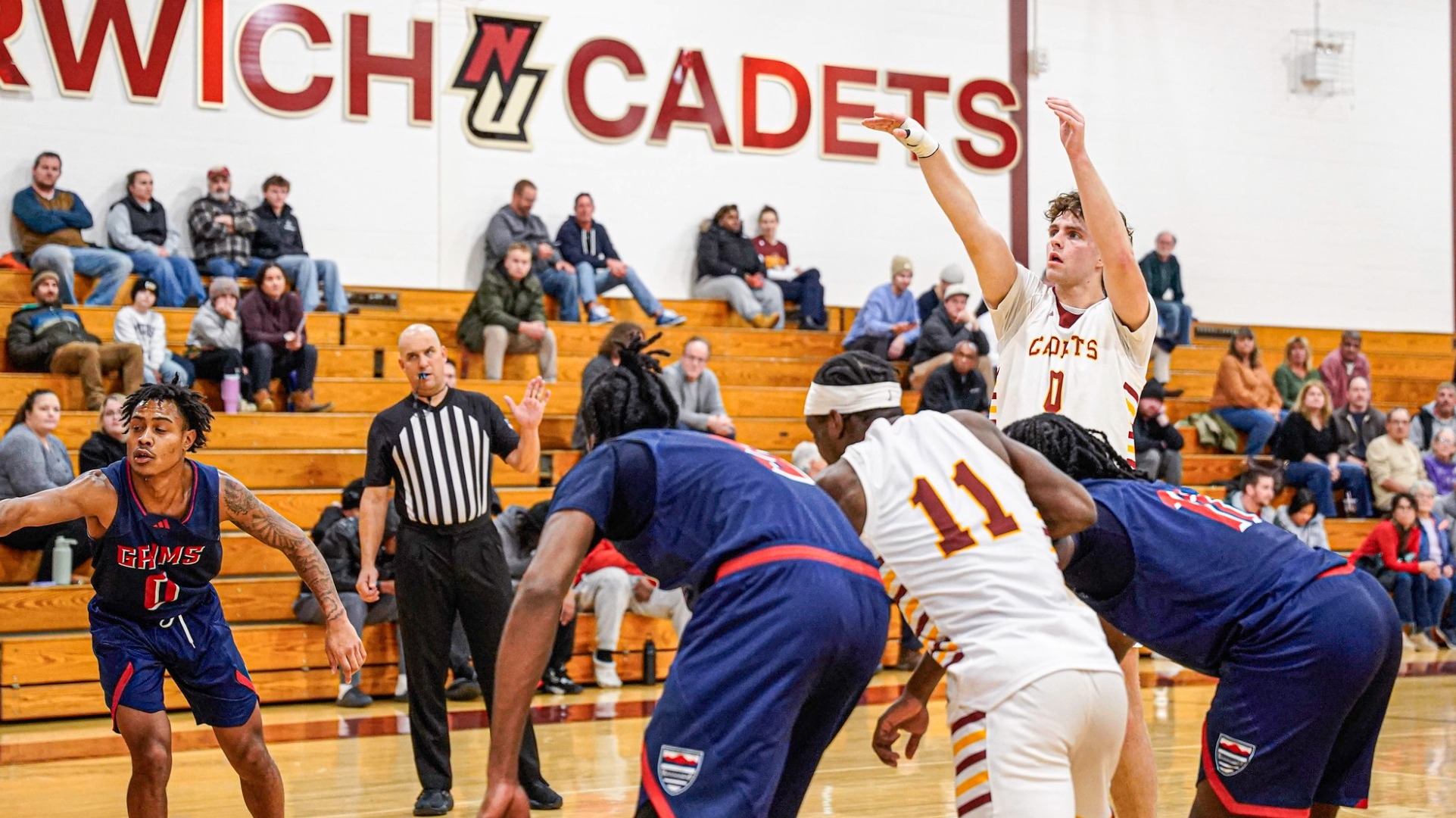 2025-26 MBB - DuBrul action