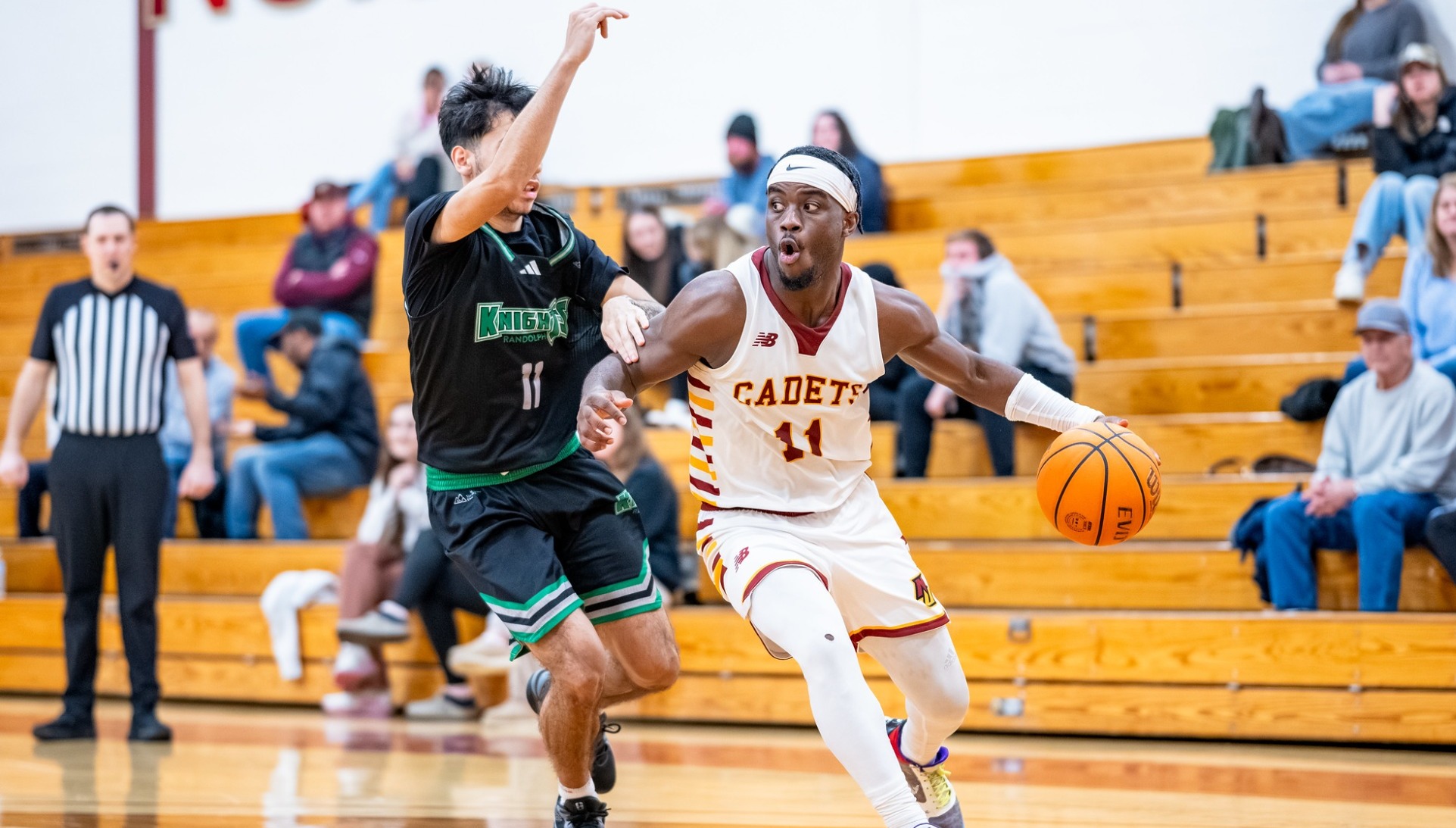 2025-26 MBB - Ndayishimiye action