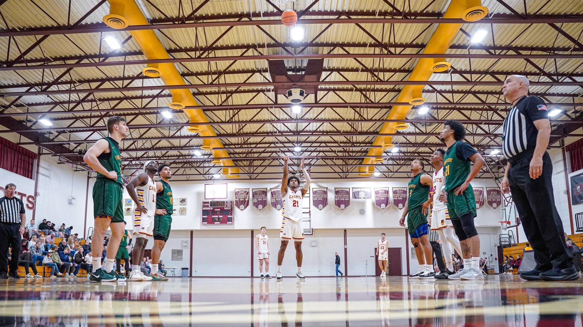 2025-26 MBB - Nogard action