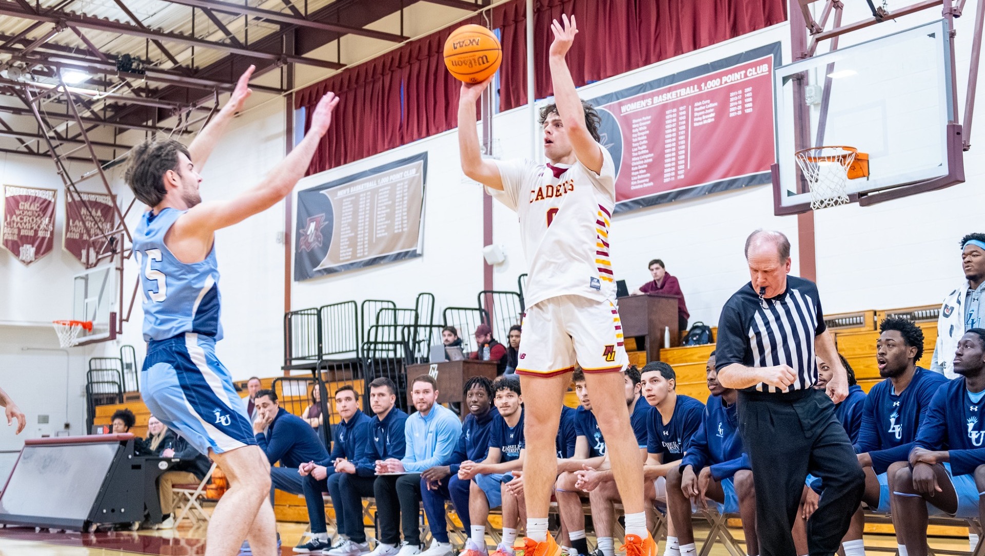 2025-26 MBB - DuBrul action