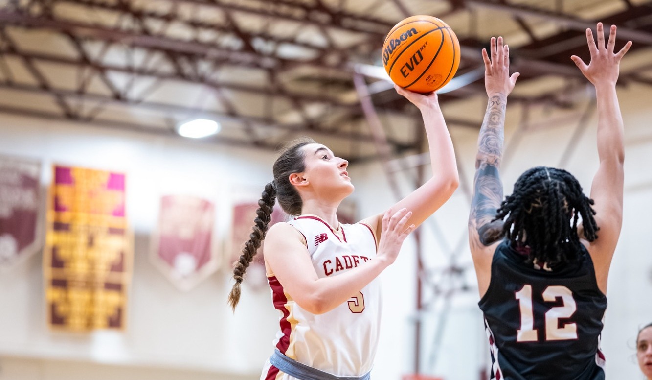 2025-26 WBB - Chalmers action