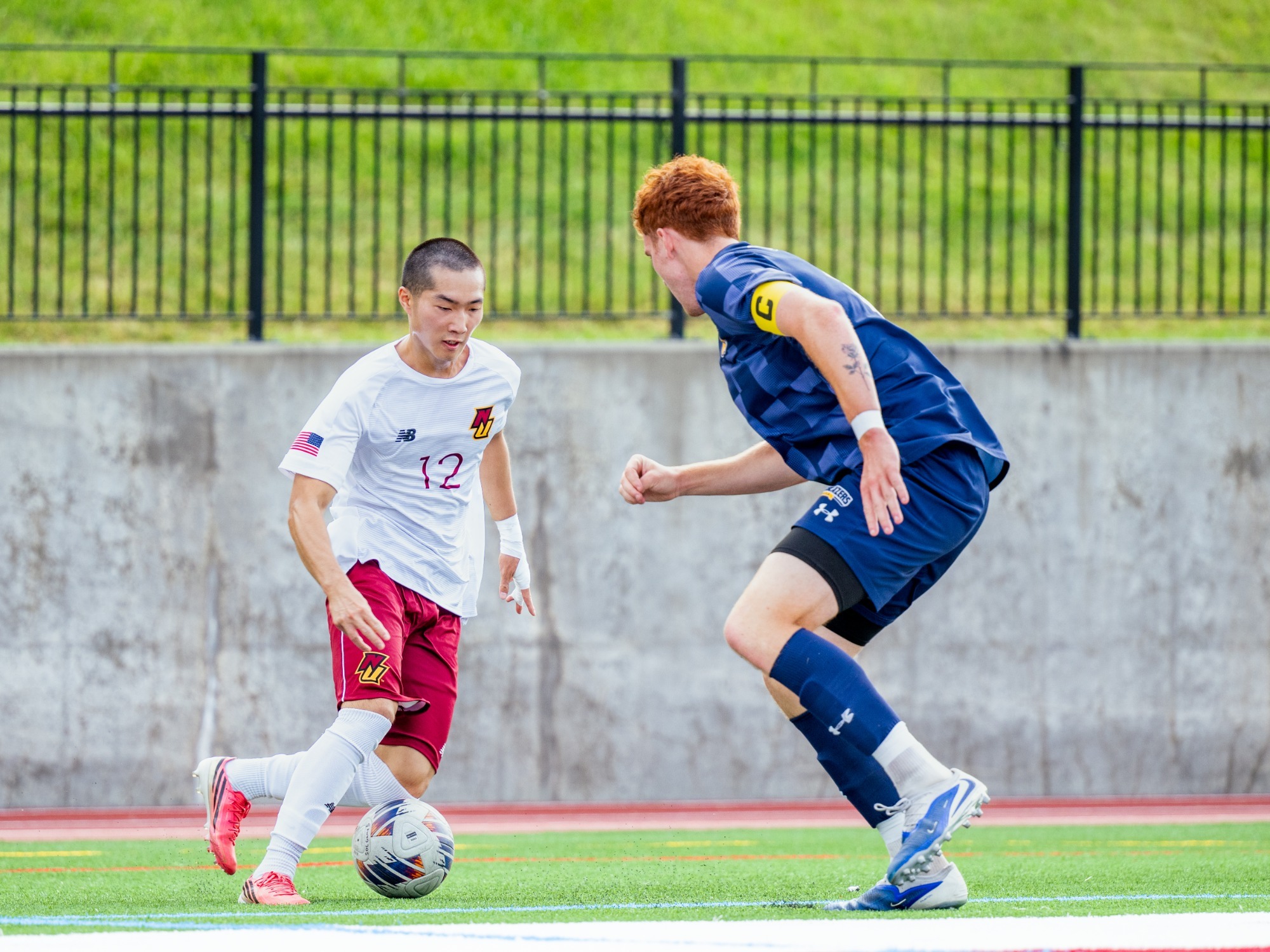 Baek taking on a defender on the wing.