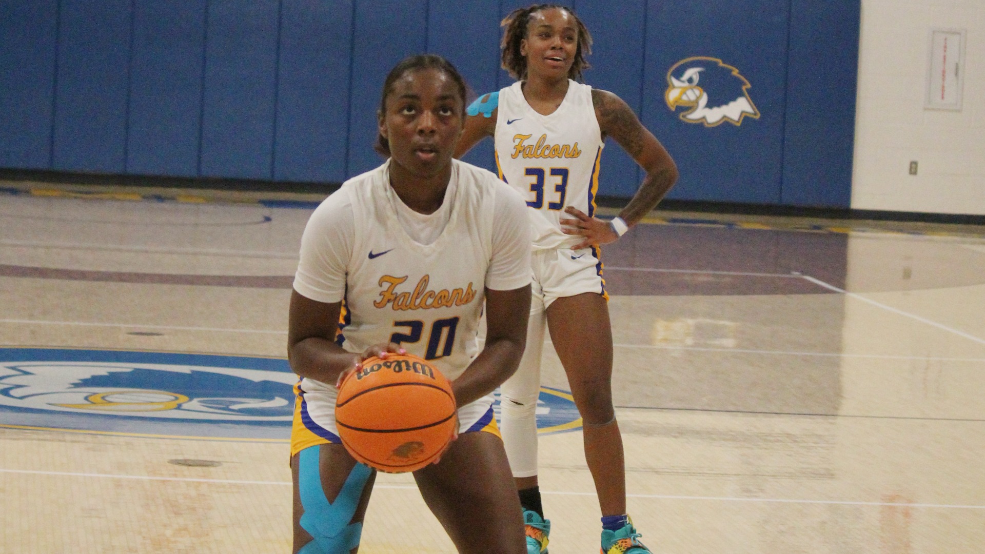 Ellis' career day and gametying threepoint basket pull Falcons to OT