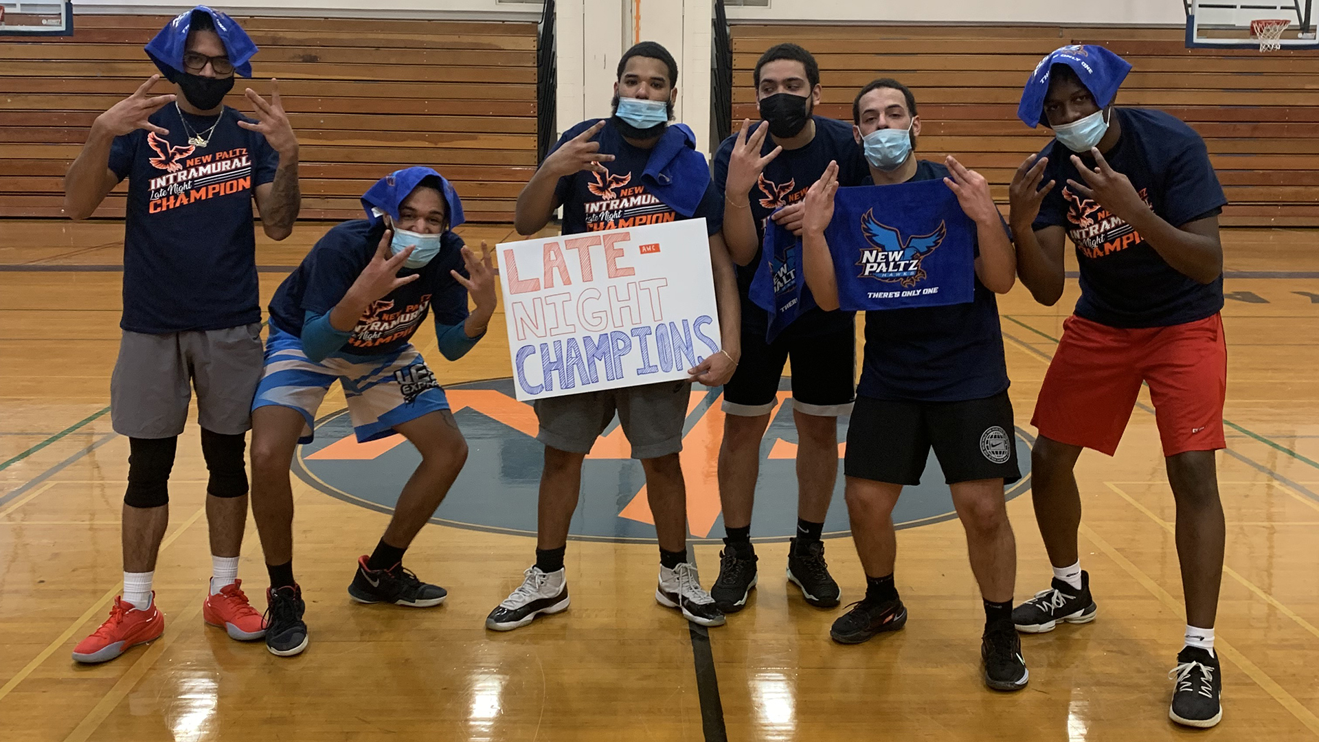 IM 4v4 Basketball Late-Night Tournament Champions Shaqtin' a Fool