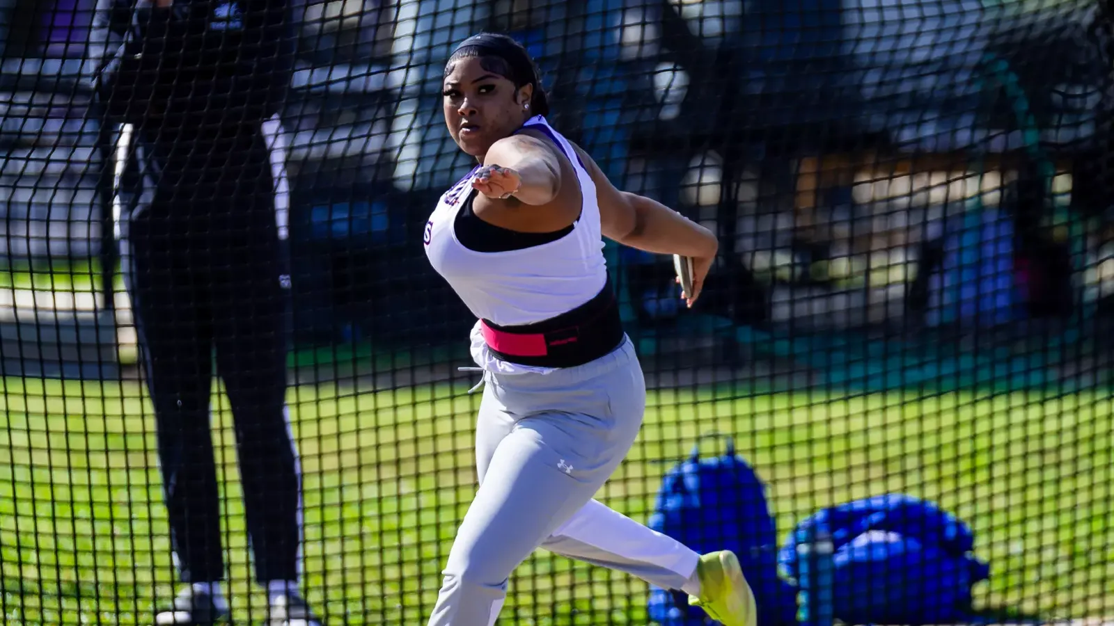 Shakera Kirk  in the discus throw