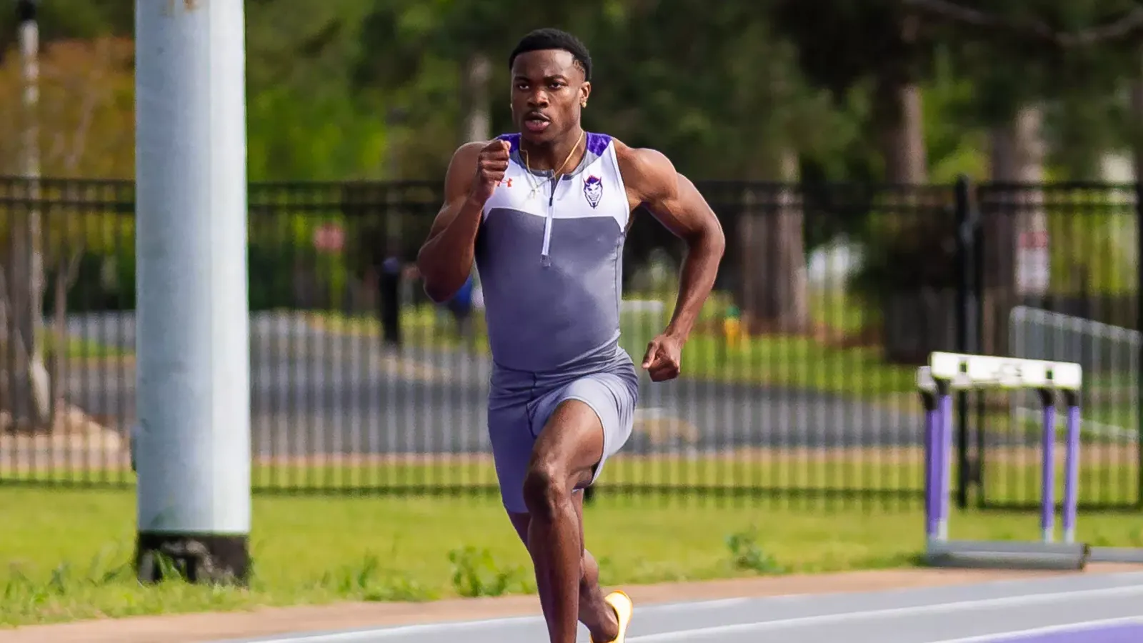 Charlie Bartholomew in the 400 meter dash