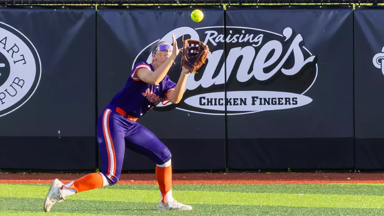 NSU 23 Makynlie Jones catches the ball in right field