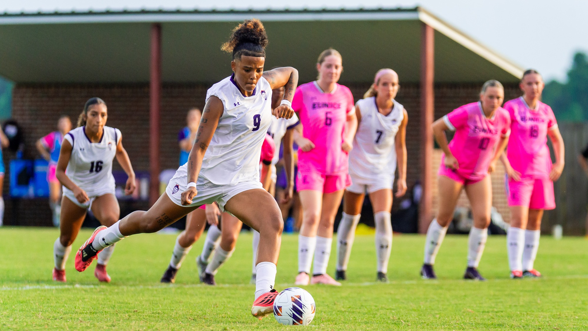 Iesha Rollins vs. LSUE 8-8