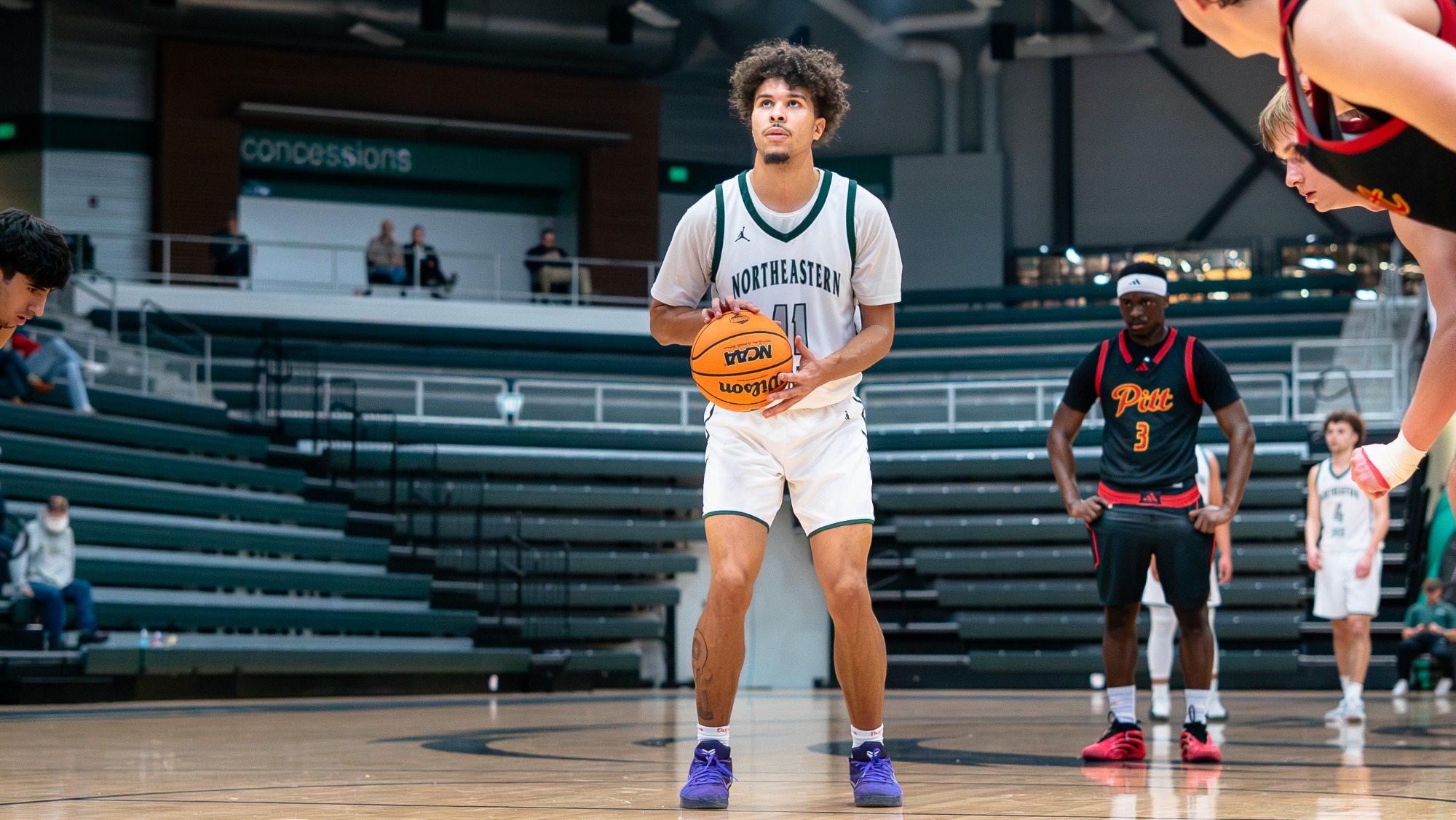 Men's Basketball vs Pitt State