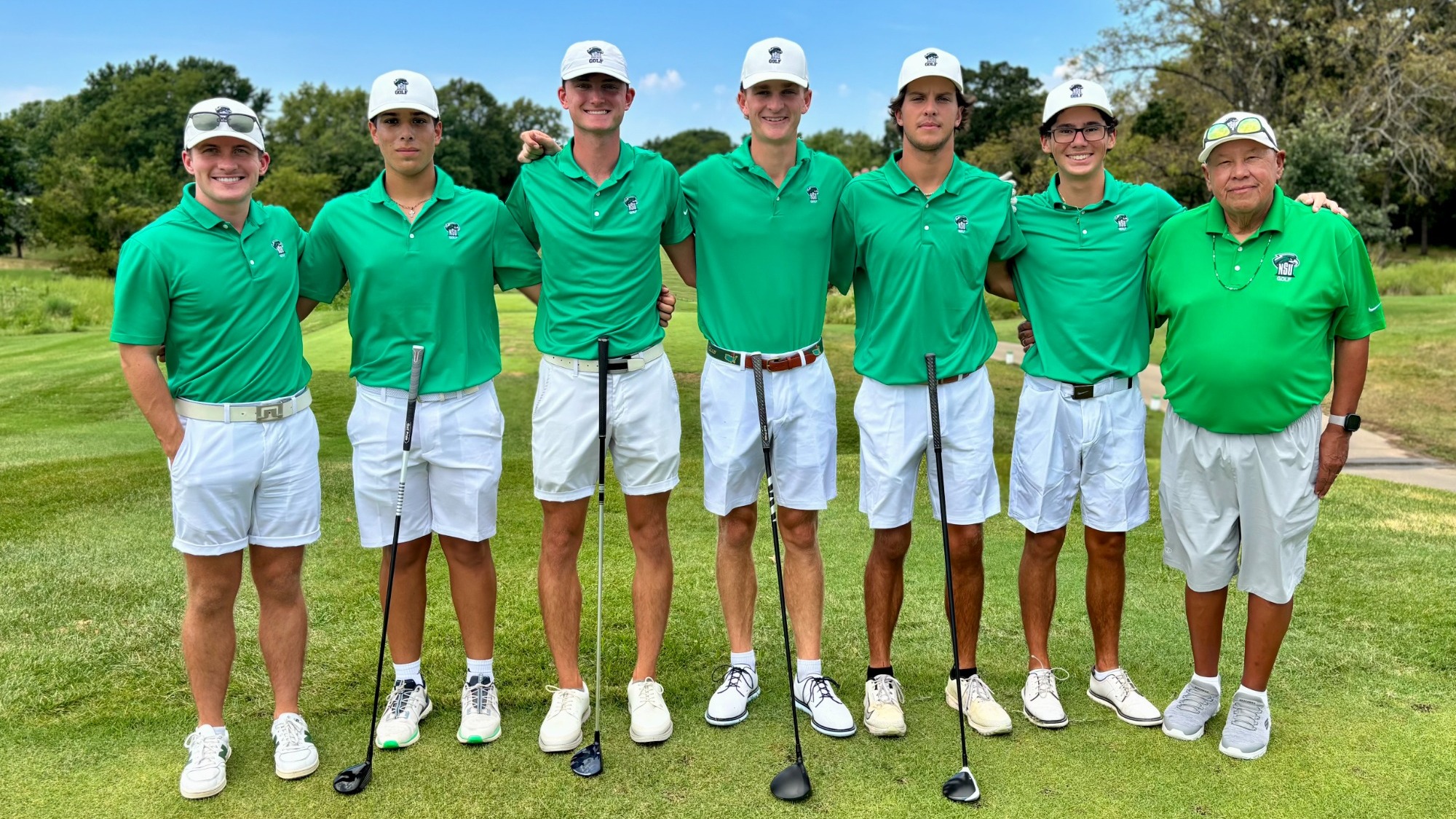 Men's Golf at the Mule