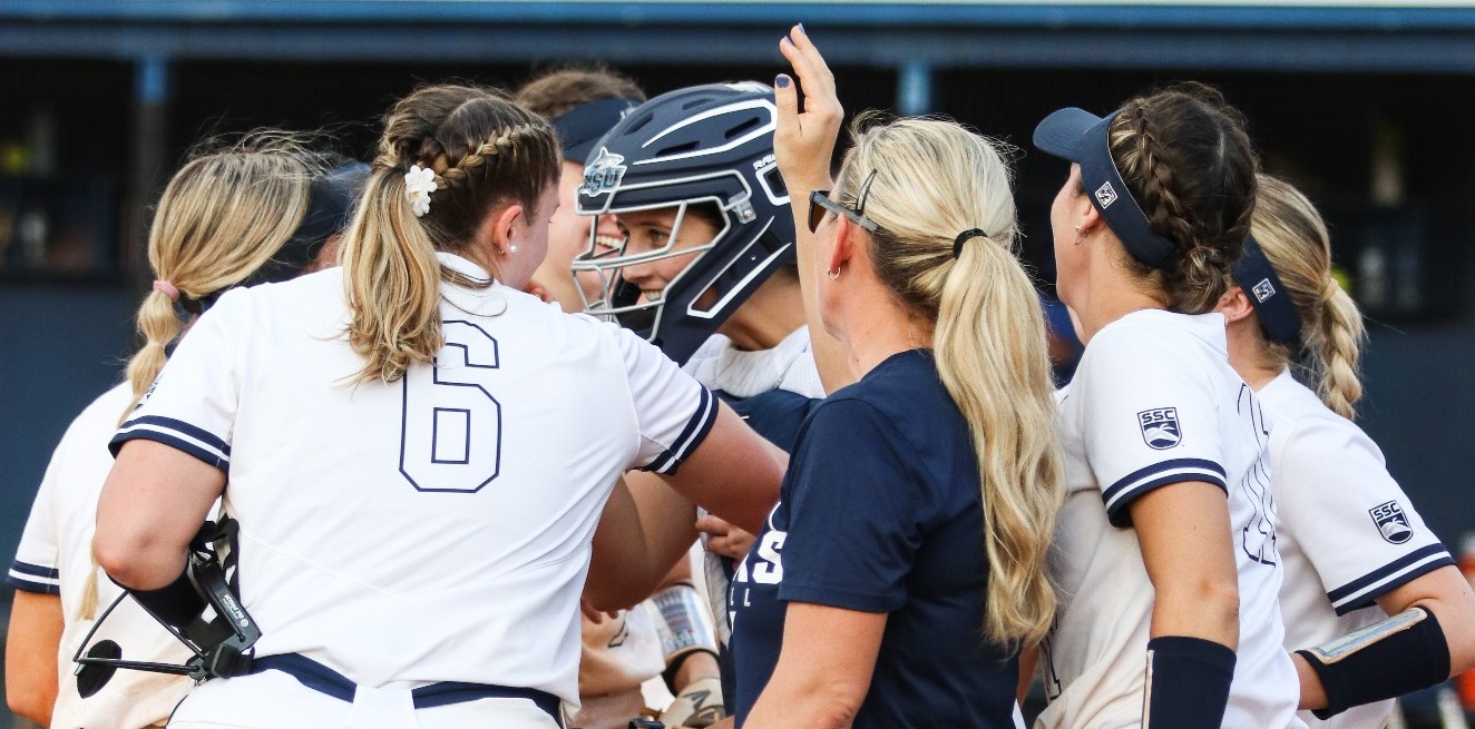 Nine Sharks Recognized as Easton/NFCA Scholar AllAmericans Nova