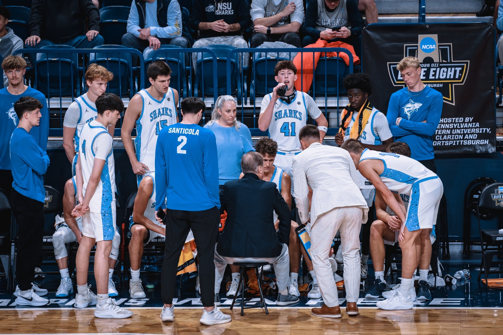 MBB Final Four huddle