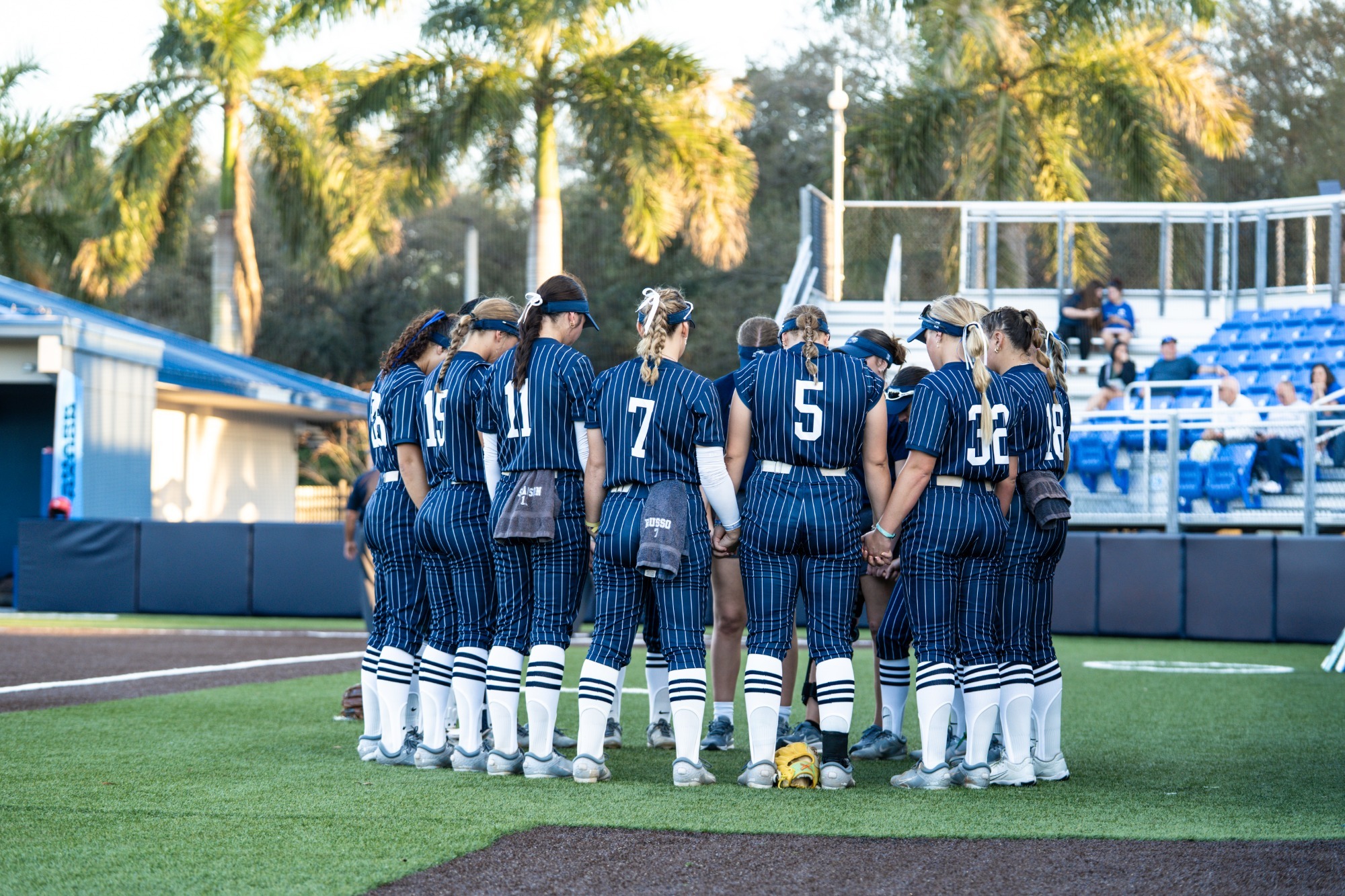 Softball 2026 Huddle