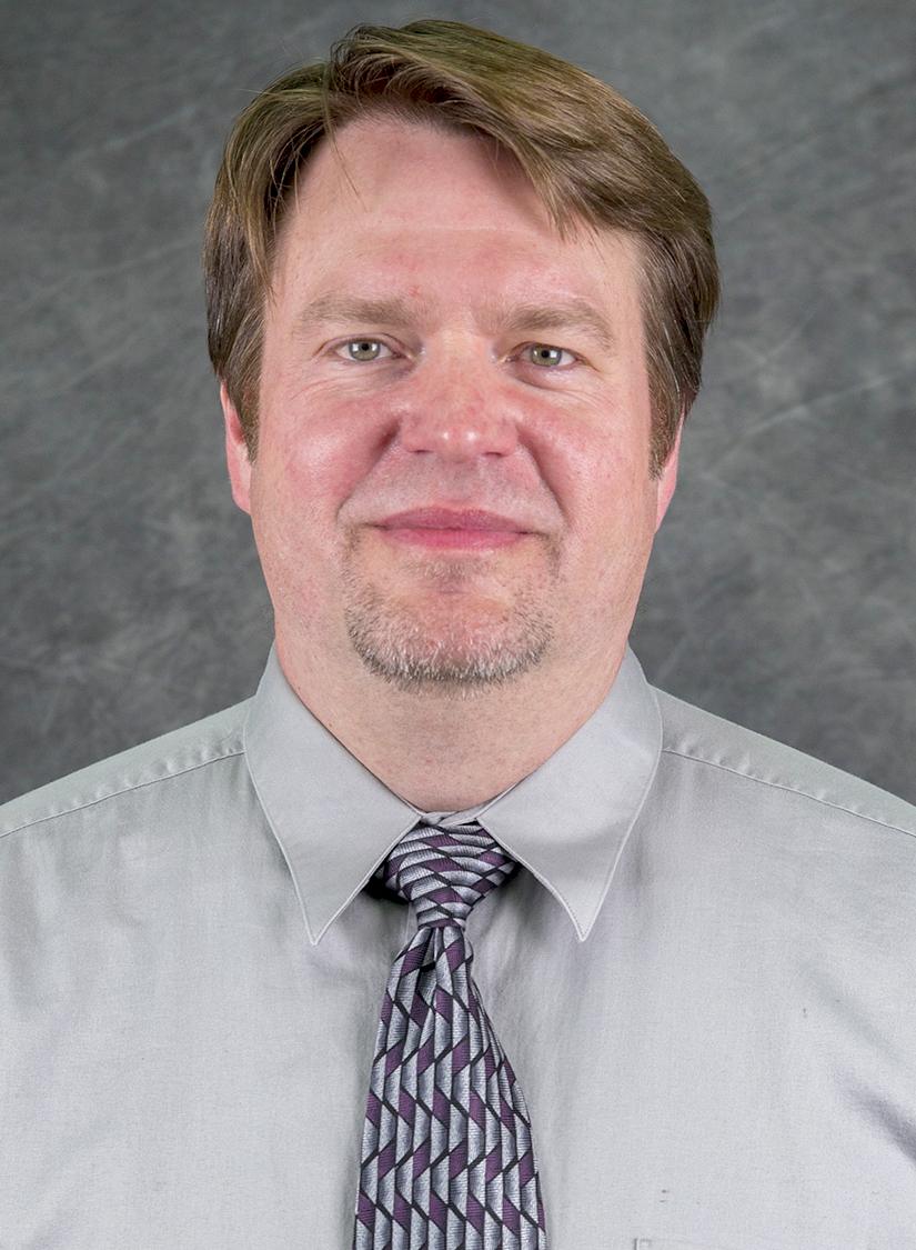 Assistant Coach Keith Betts Headshot