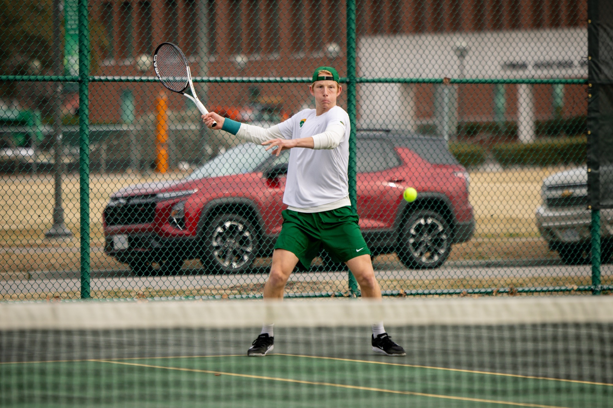 Szymon Janzen Men's Tennis vs Hampton