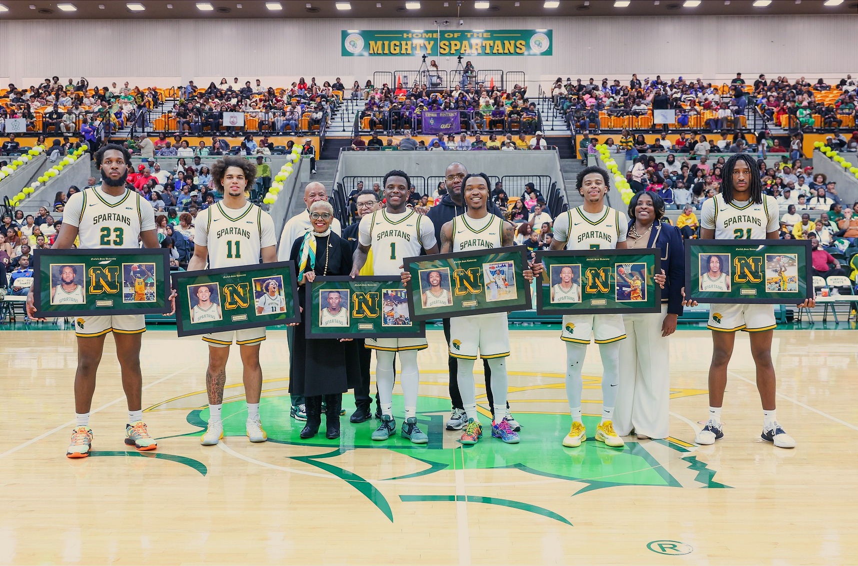 2026 Mens basketball senior day