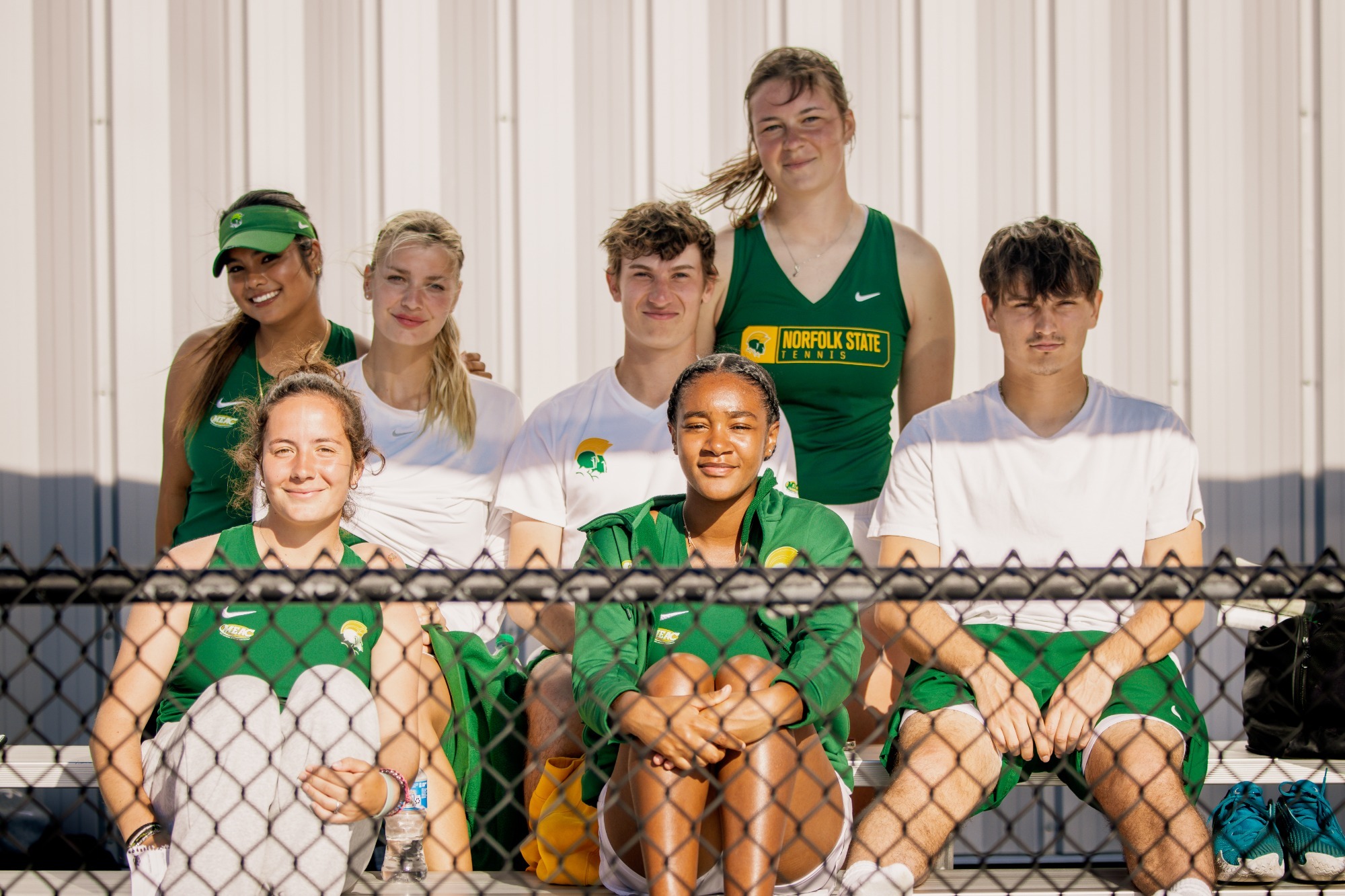 Tennis Teams cheer on women's team at MEAC Round Up