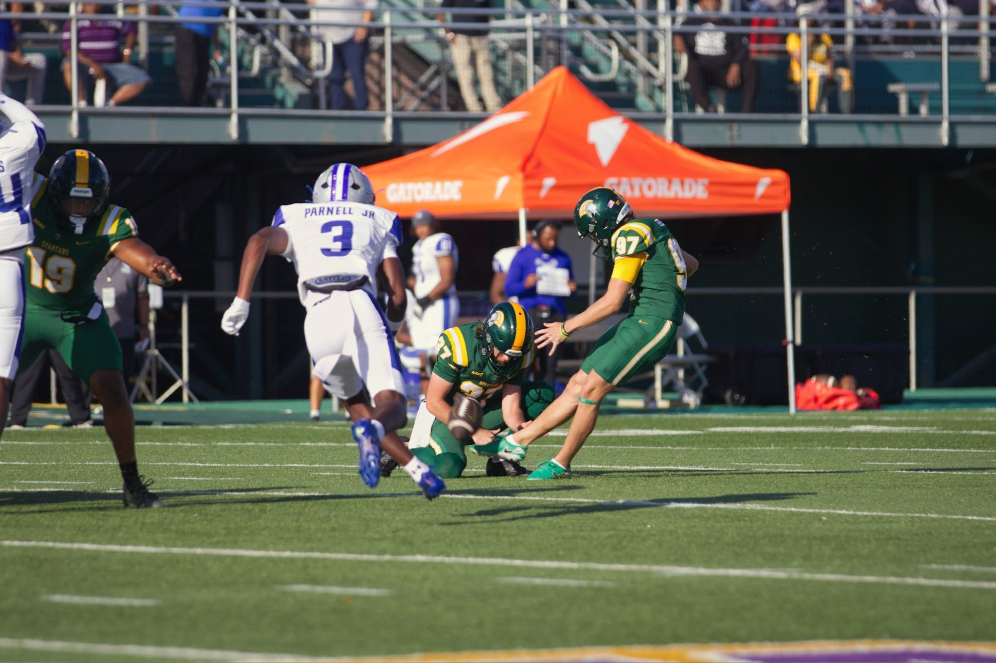 Marco Peery, field goal