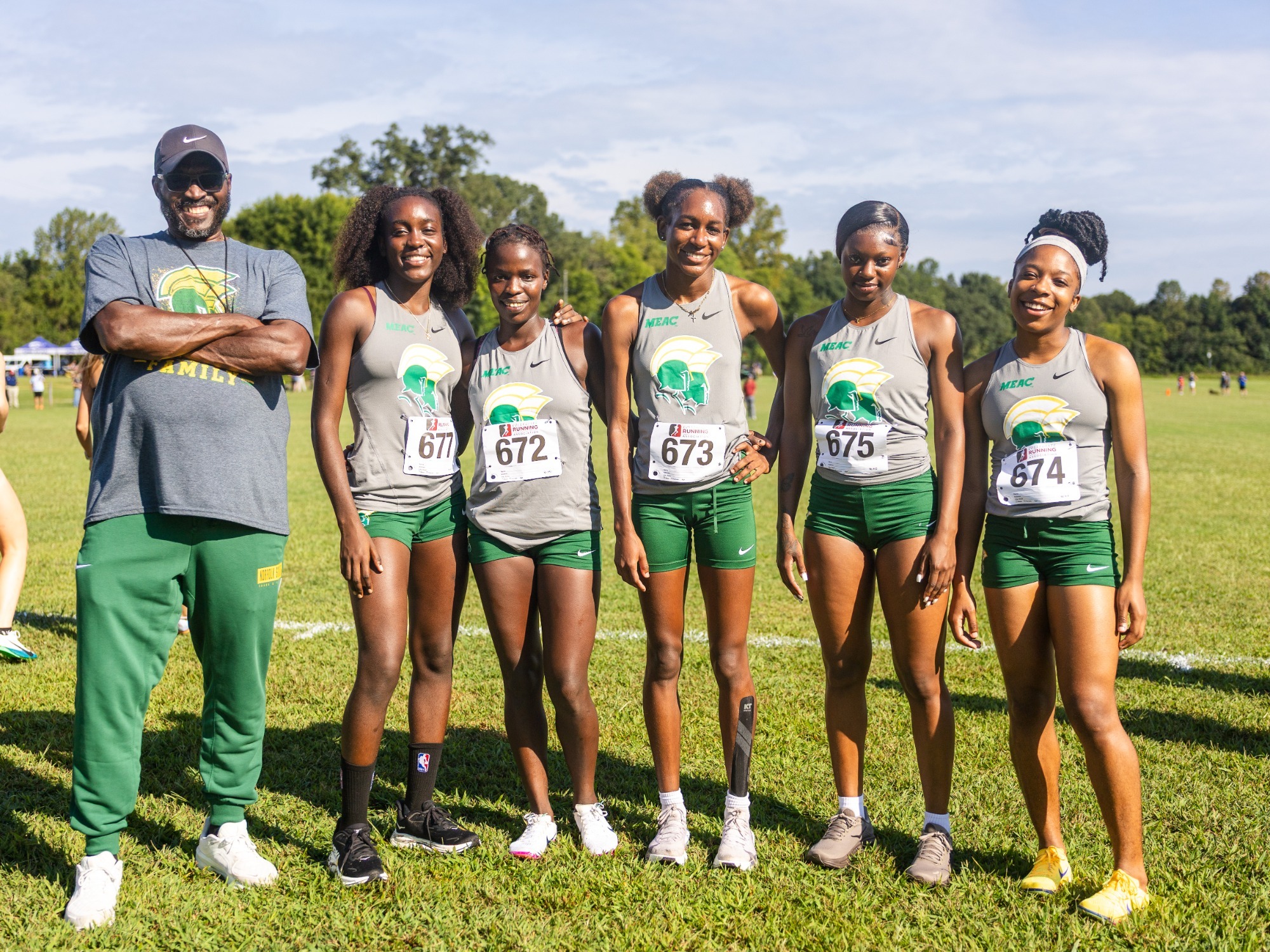 2026 Women's Cross Country team at Richmond Spider Open