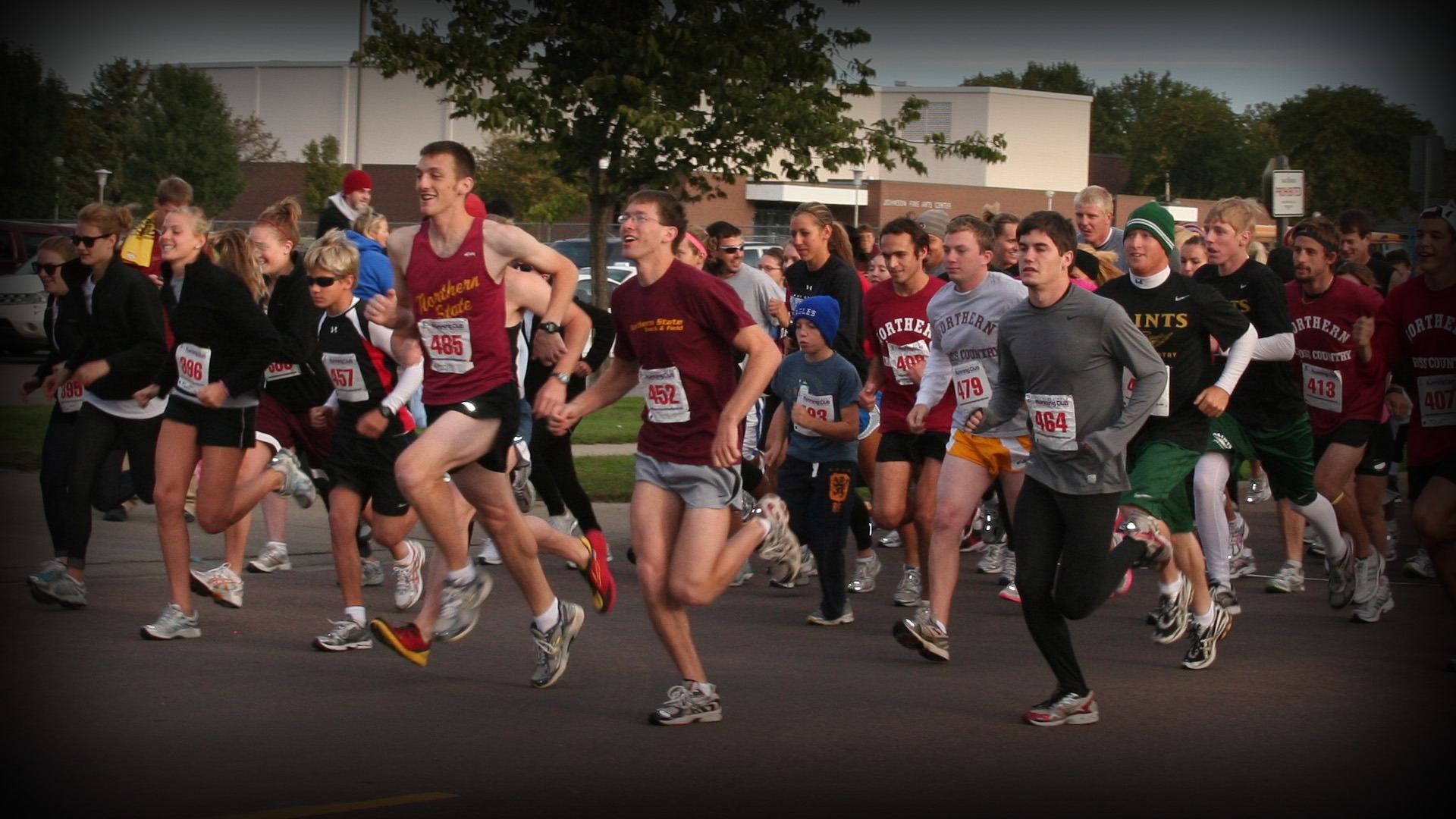Race start of a 5k on State Street in Aberdeen, SD