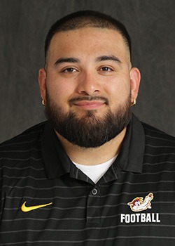 2026 Headshot for Gavin Gomez