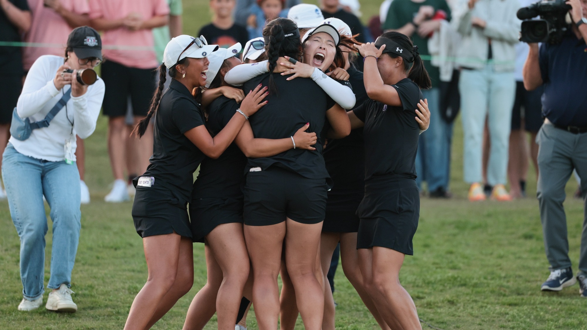 Northwestern's Dianna Lee celebrates after sinking the clinching par putt at the 2025 NCAA Women's Golf Championship at Omni La Costa Resort & Spa