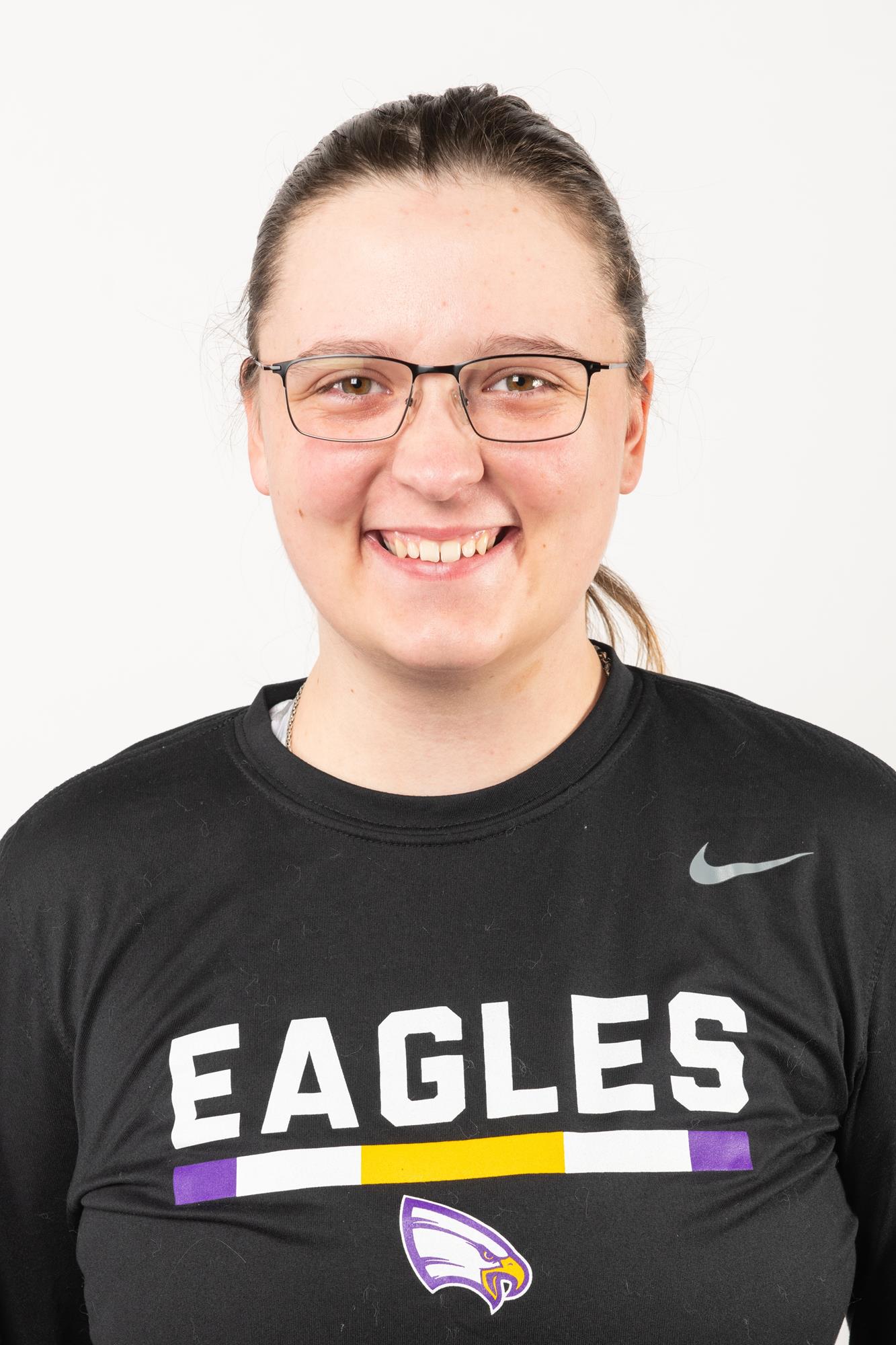 2022_SB_Zinsmeister_Victoria_Headshot