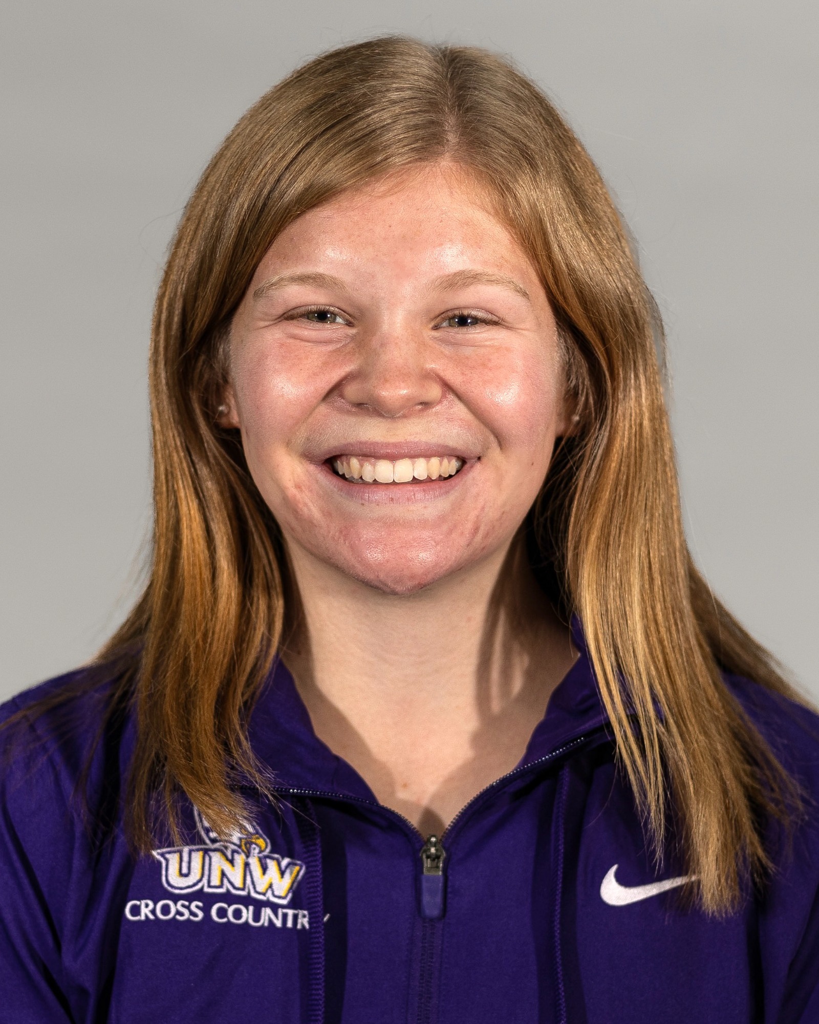 2023_WXC_Headshots_Fashant_Emma